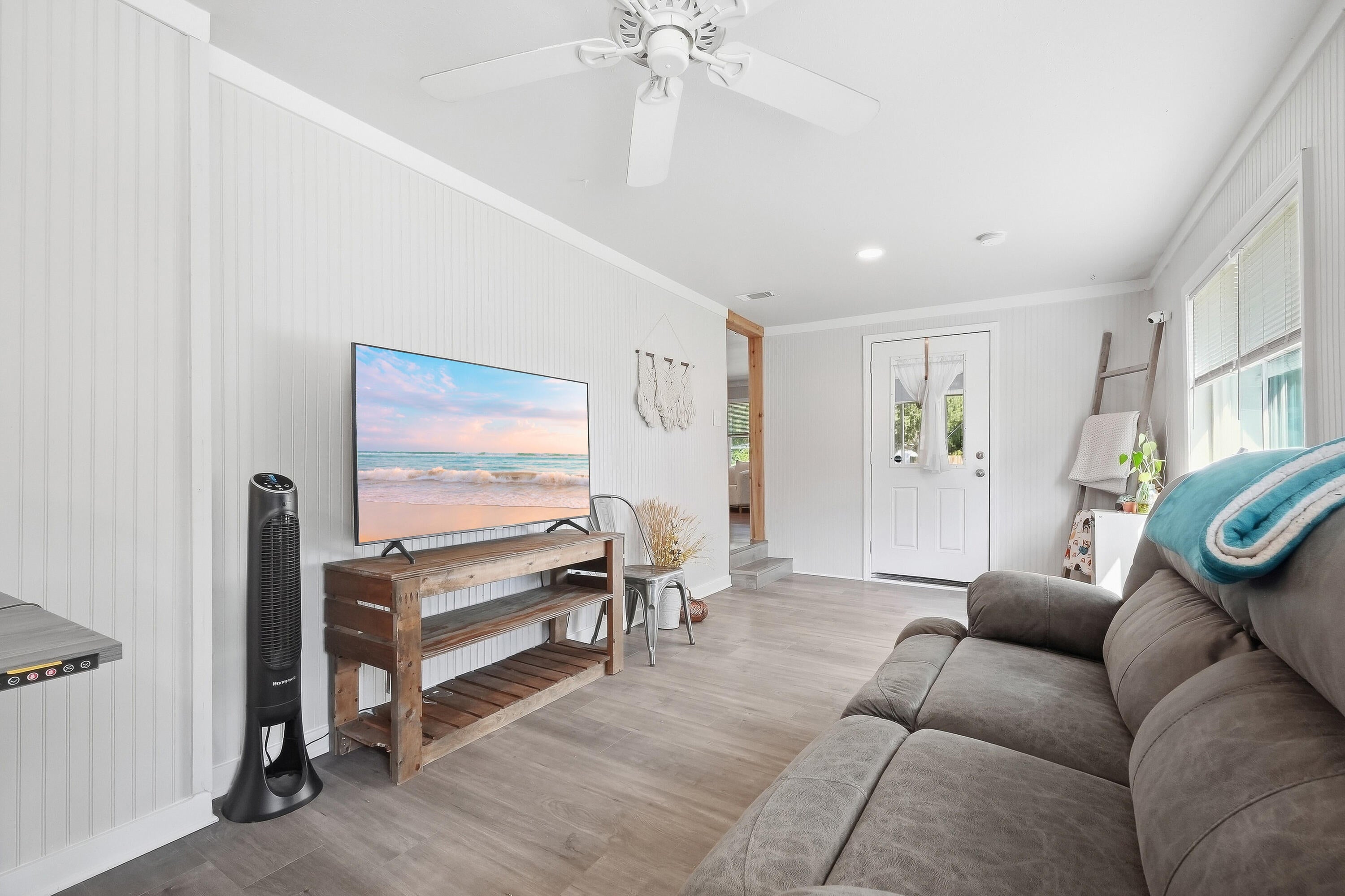 MEIGS S/D - Residential