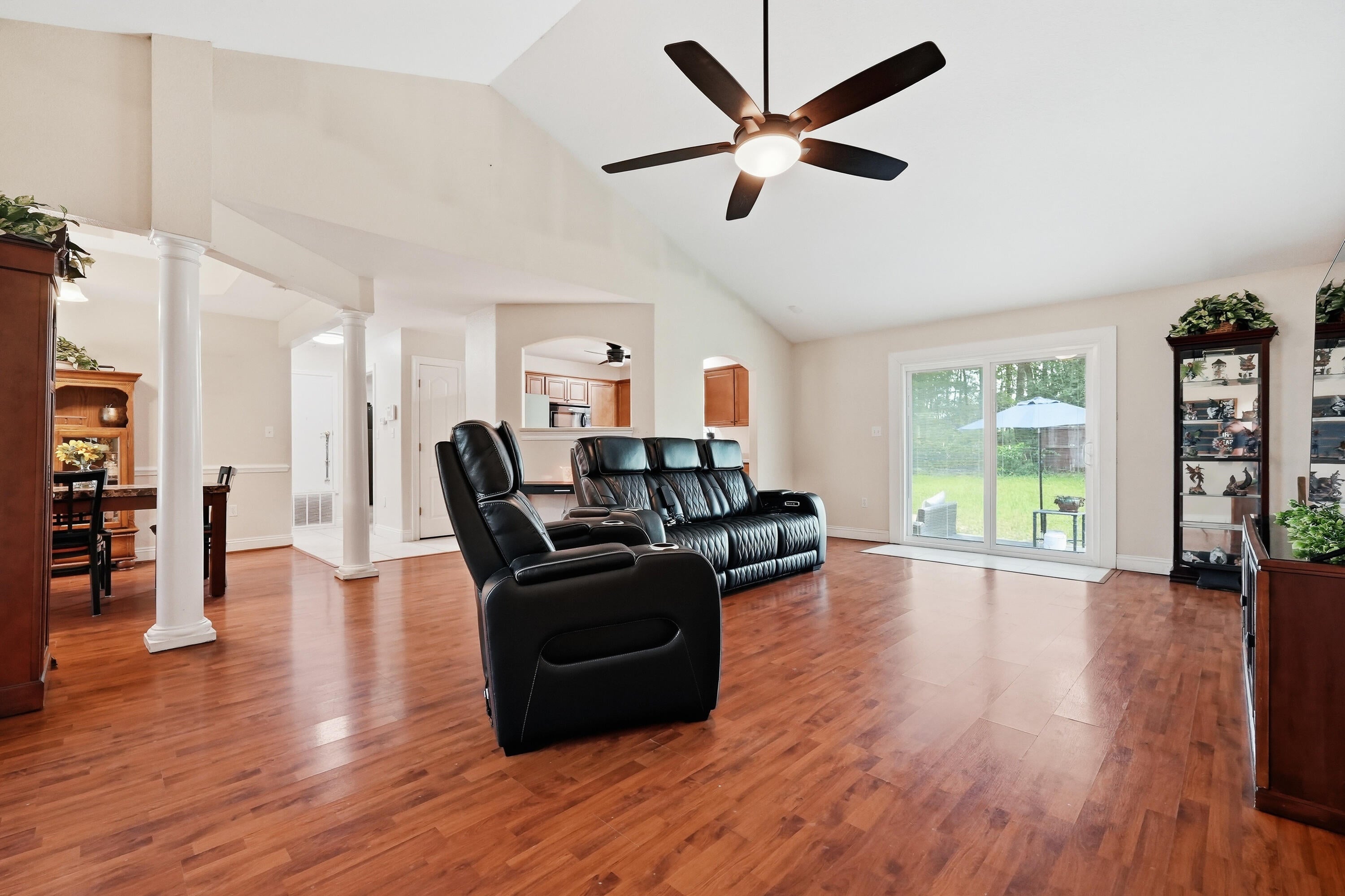 OAKWOOD HILLS UNIT 1 - Residential