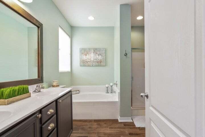 SANDY RIDGE ESTATES - Residential Lease