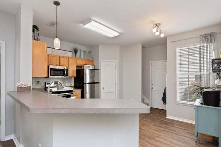 SANDY RIDGE ESTATES - Residential Lease