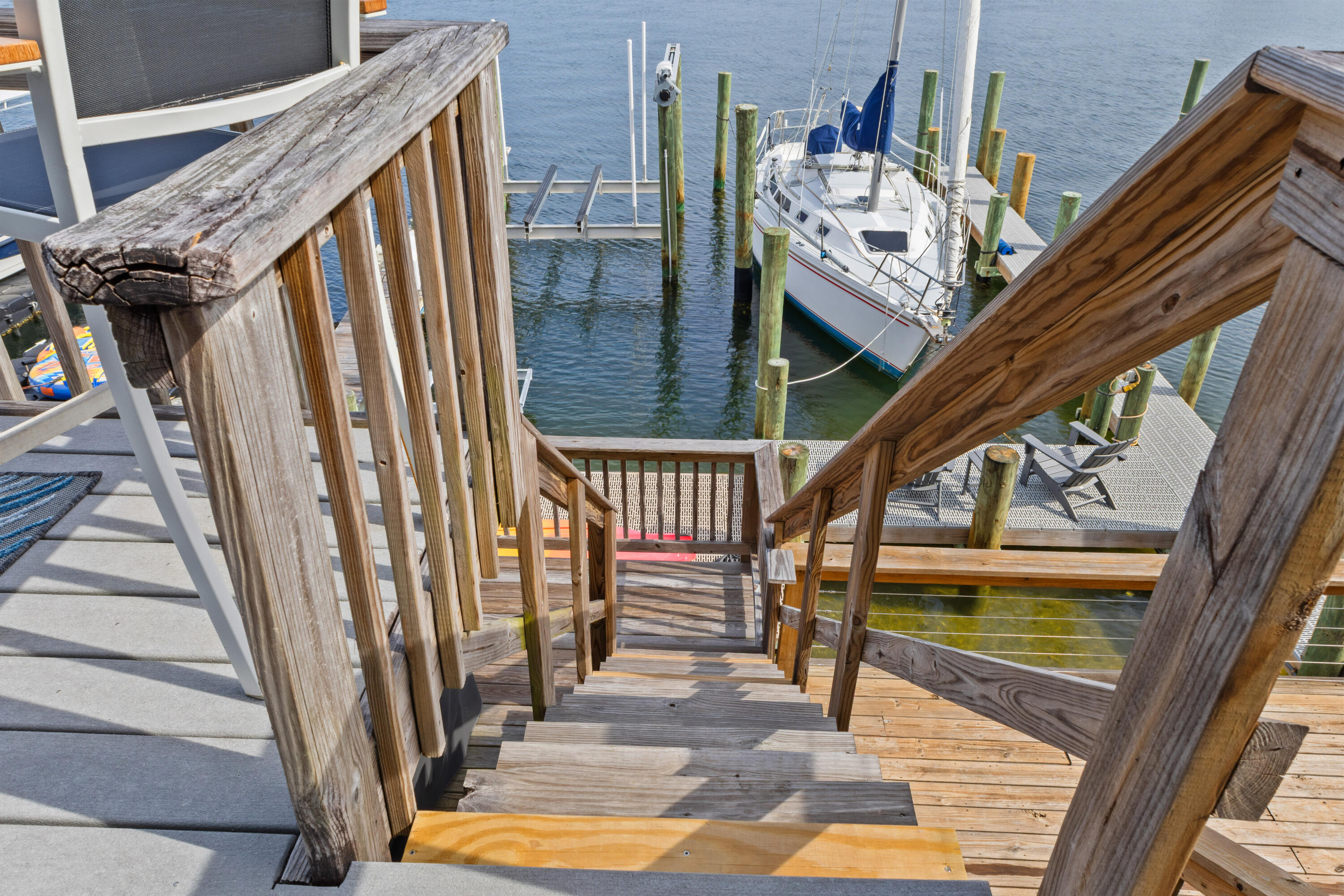 SNUG HARBOR - Residential