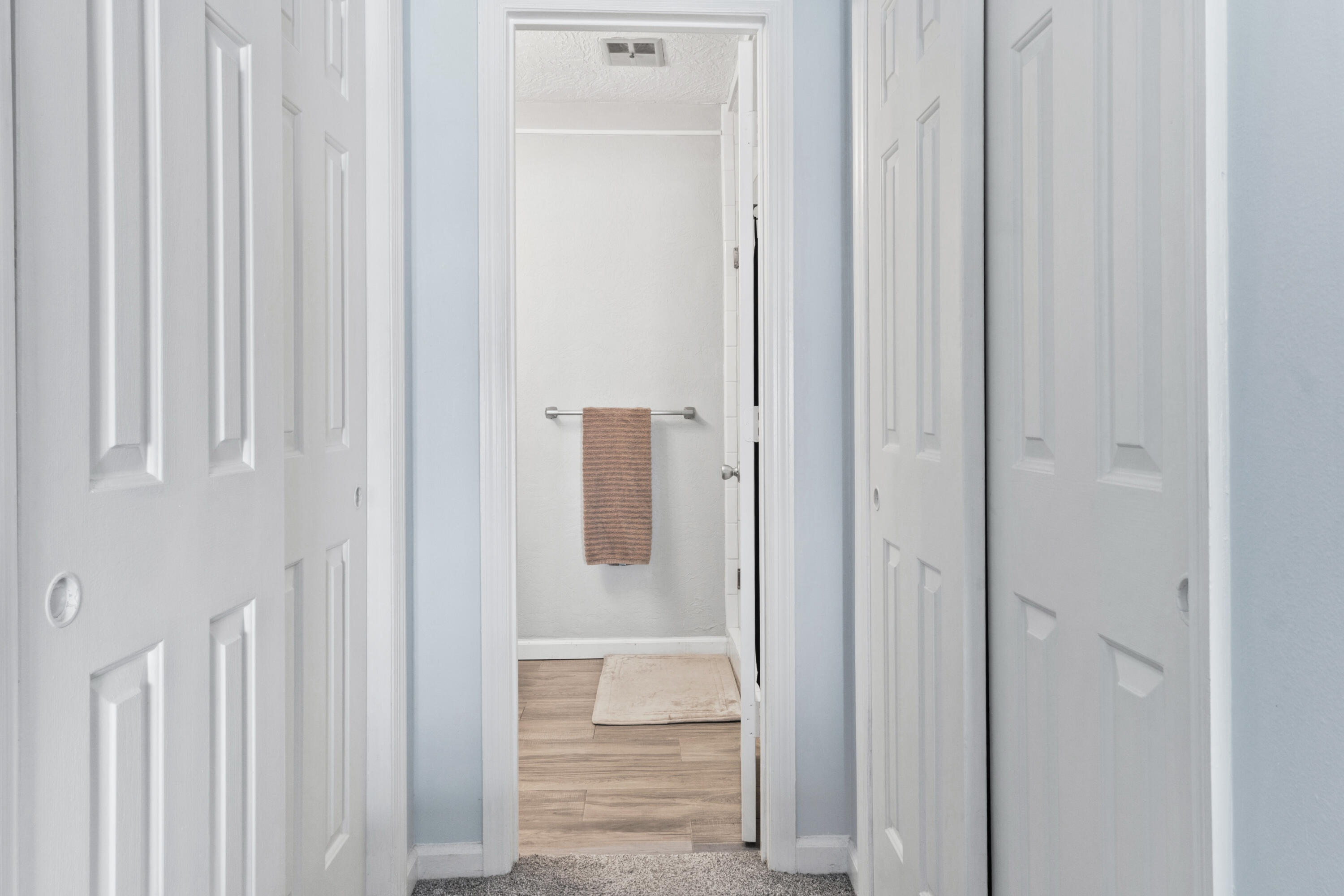 SNUG HARBOR - Residential