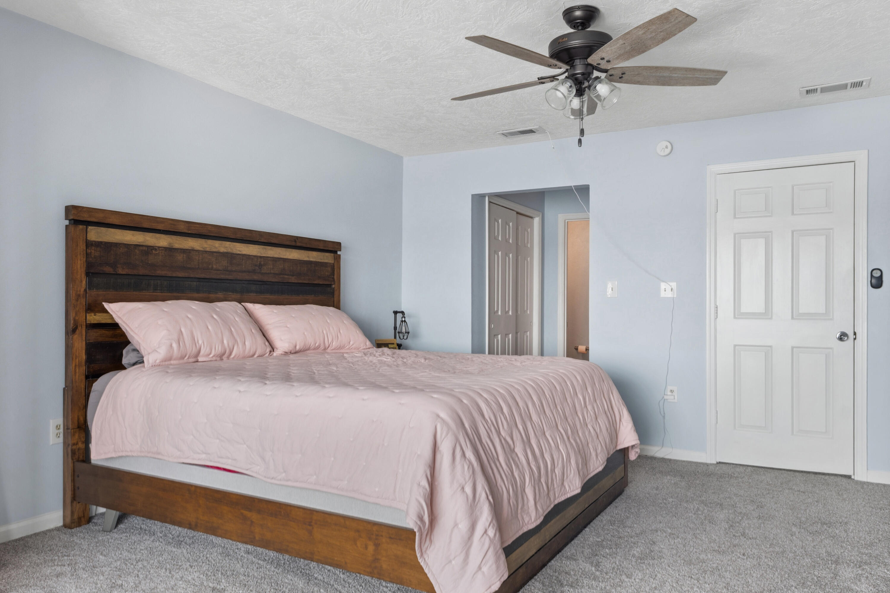 SNUG HARBOR - Residential