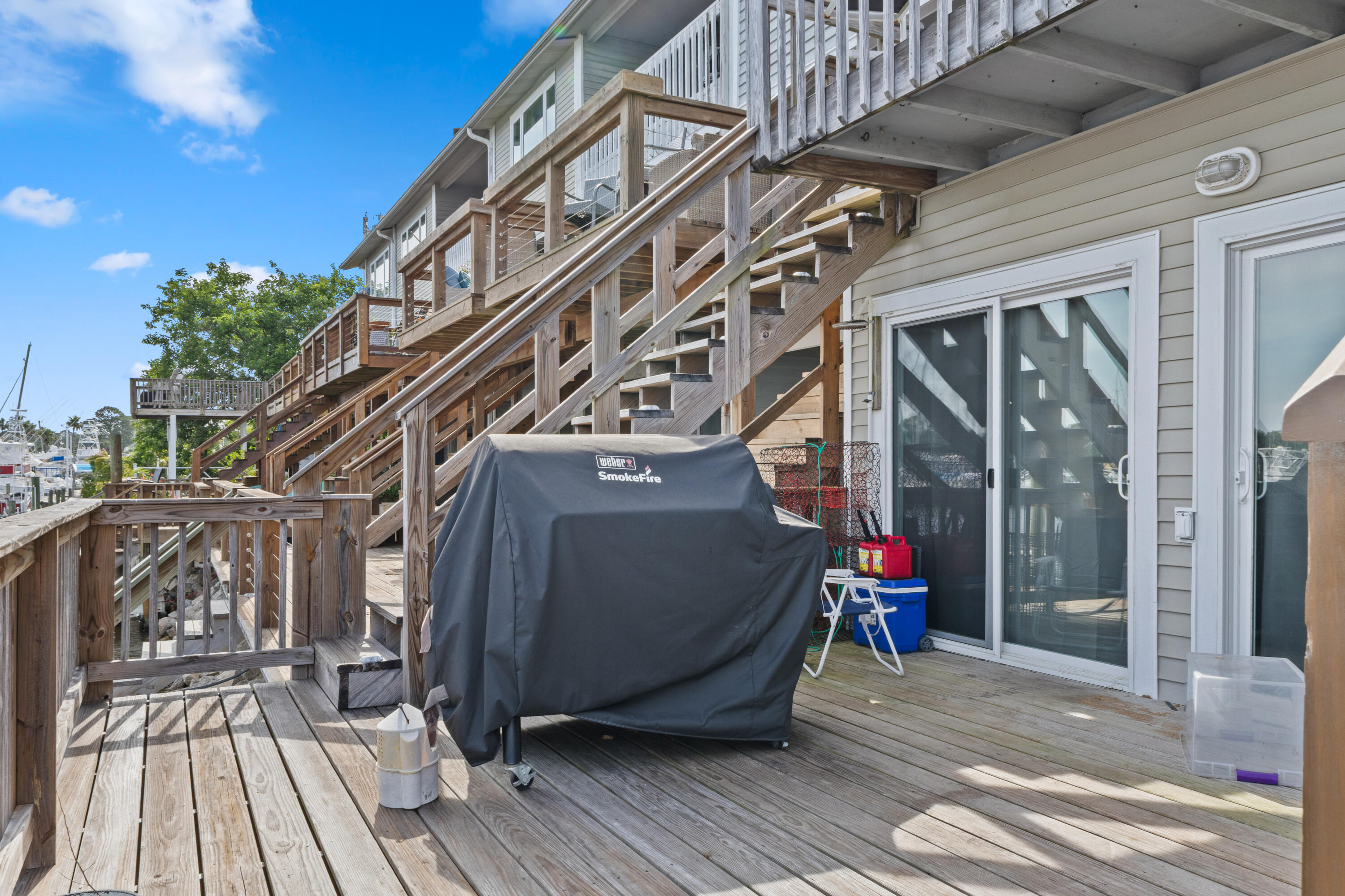 SNUG HARBOR - Residential