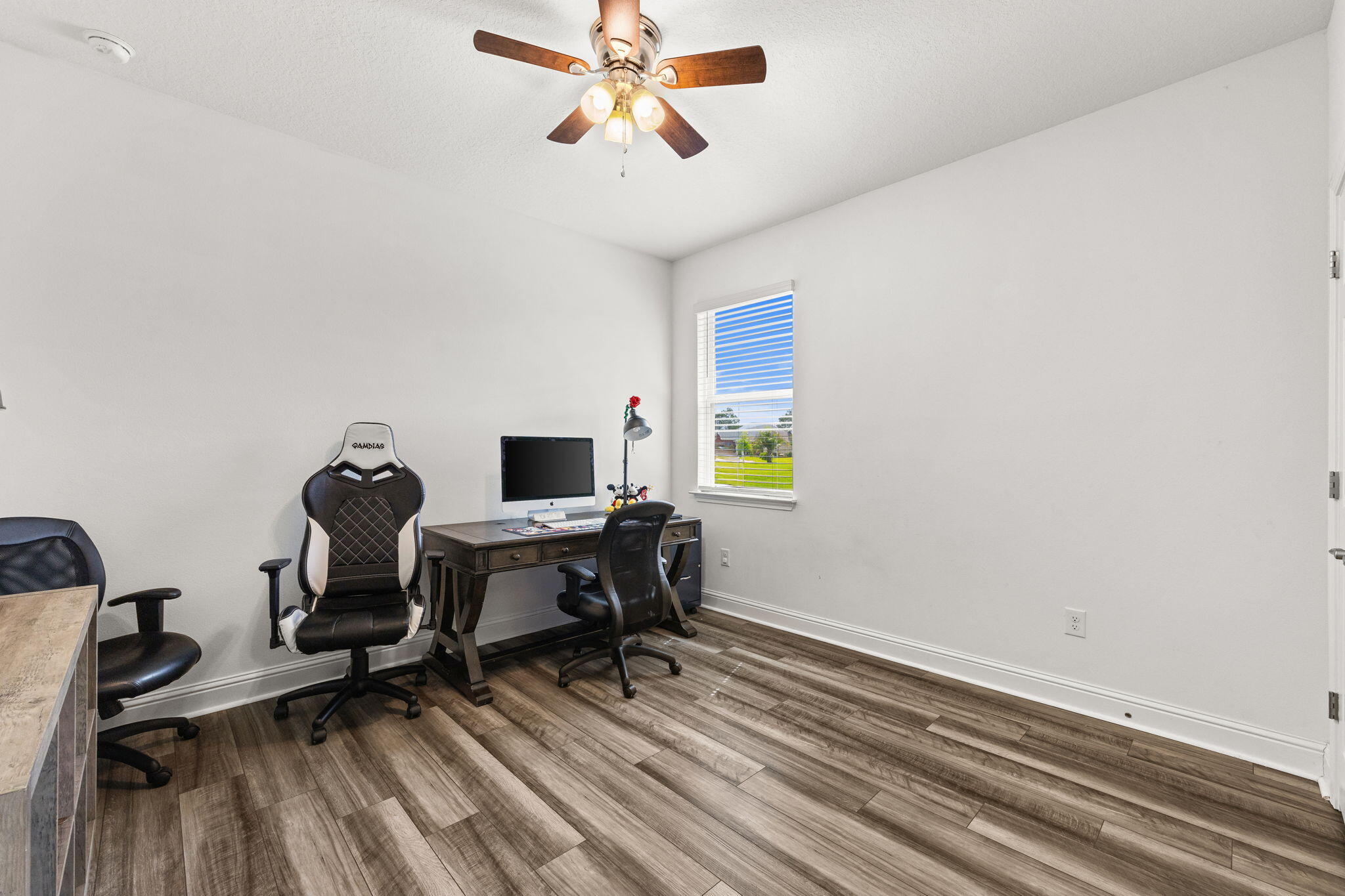 WINDSWEPT ESTATES - Residential Lease