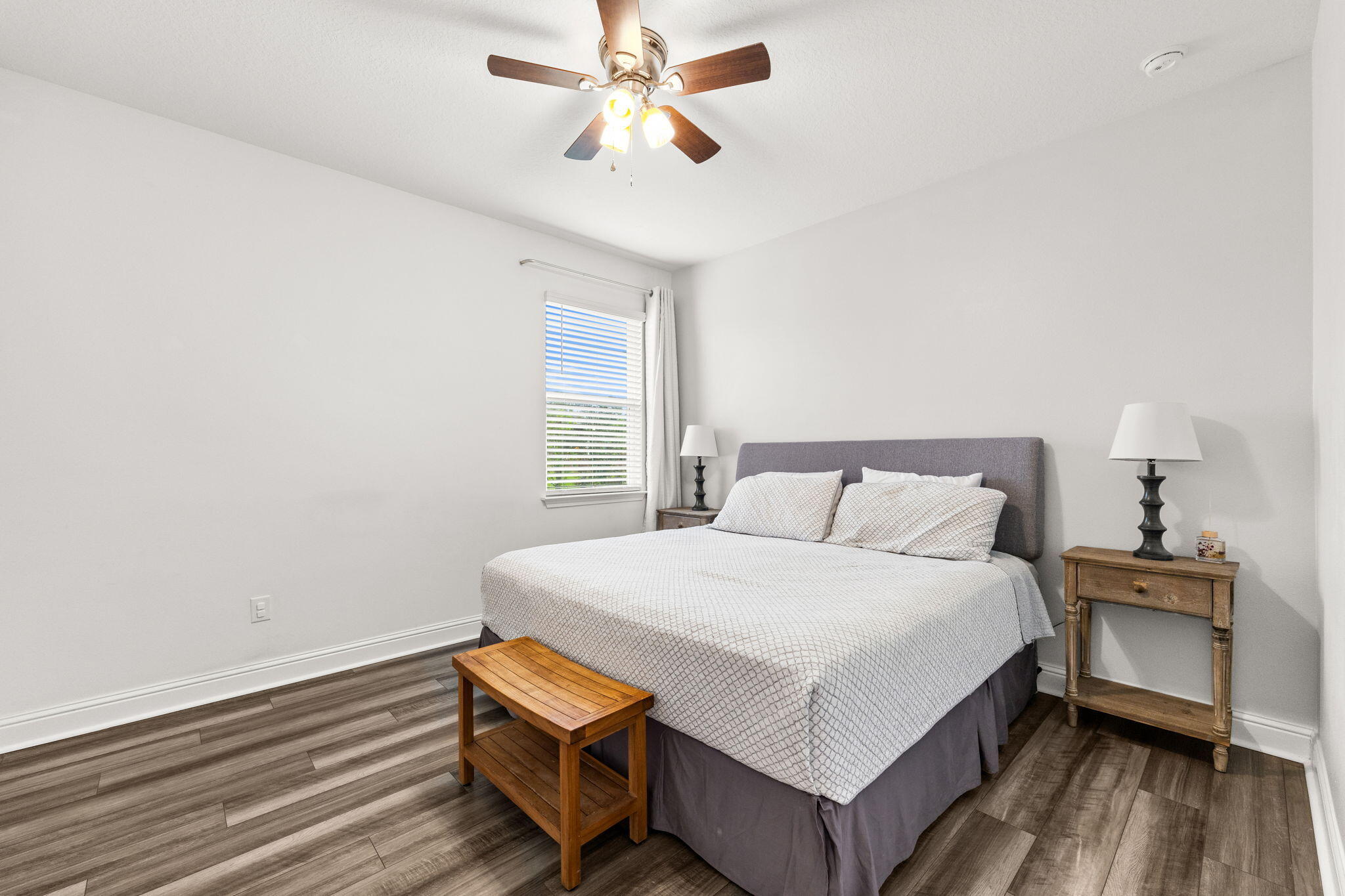 WINDSWEPT ESTATES - Residential Lease