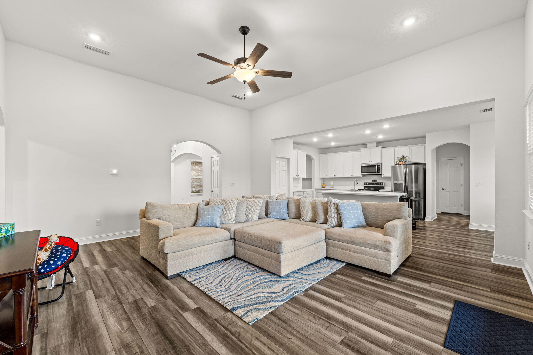 WINDSWEPT ESTATES - Residential Lease