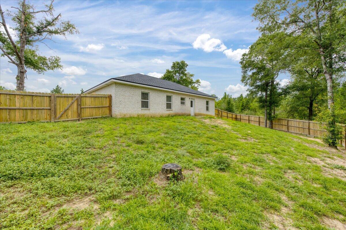 MAJESTIC OAKS VINEYARD - Residential