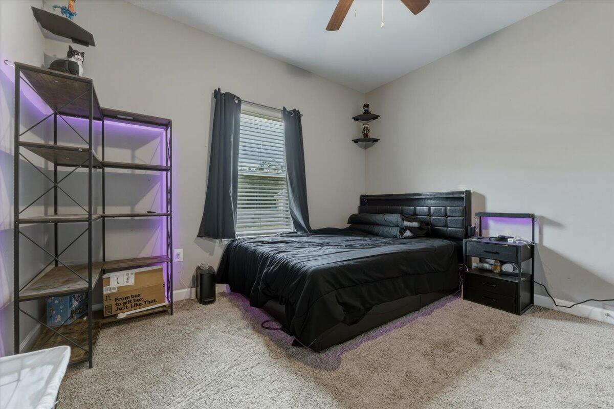 MAJESTIC OAKS VINEYARD - Residential