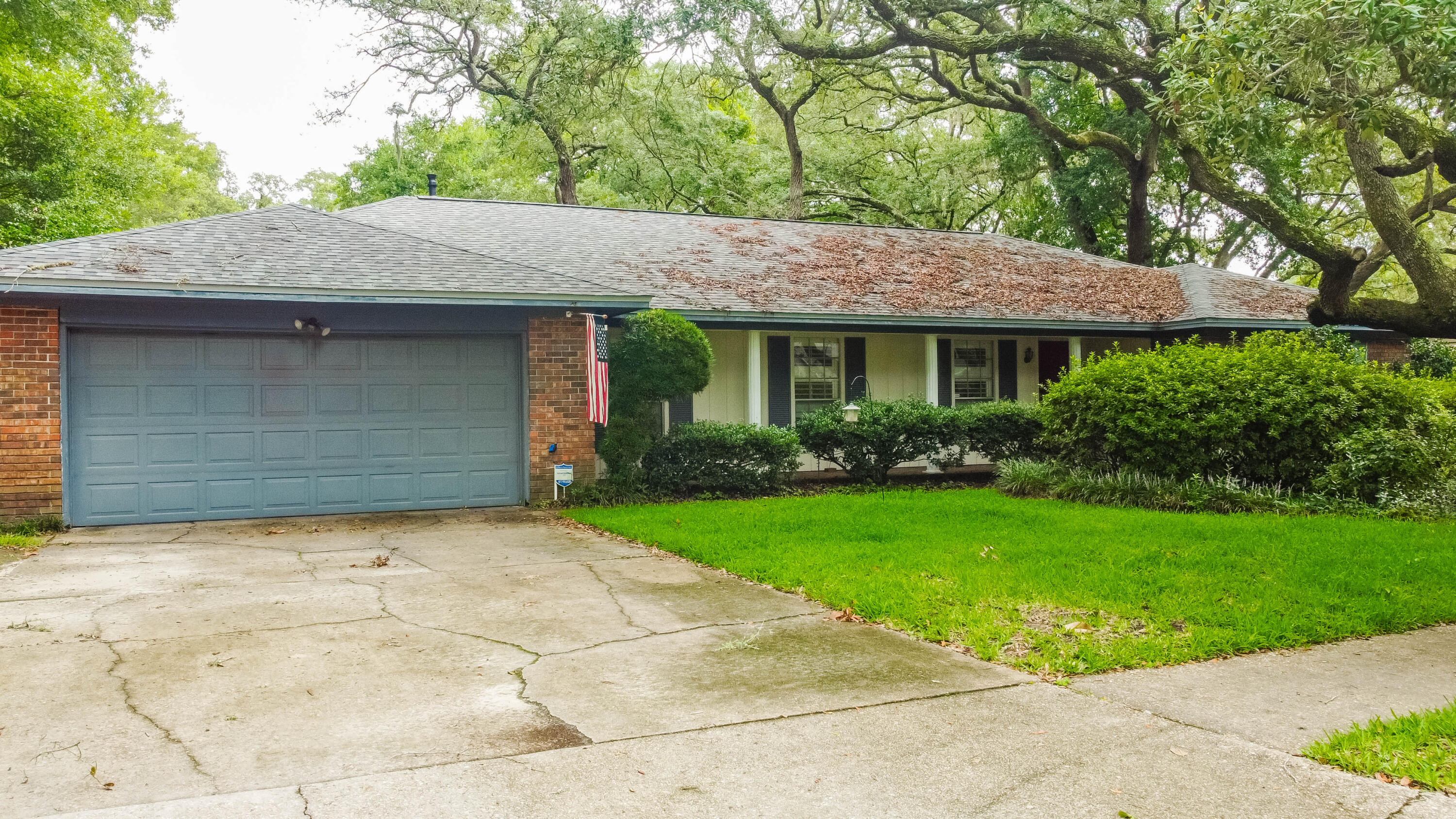 Come see this 2,175 sq ft home with a pool in Fort Walton Beach! Located in the Forest Park neighborhood, this 0.29 acre property features a fenced backyard space with an in-ground pool and a spacious front porch overlooking the beautiful landscaping and large trees in the front yard. Inside, the home showcases an oversized living room space with a fireplace, a formal dining room that connects to the eat-in kitchen, an owner's suite that includes a walk-in closet and updated bathroom, and a spacious two-car garage with built-in shelving. The property is located within a mile of Choctawhatchee High School, within 5 miles of Downtown Fort Walton Beach, and within 6 miles of Okaloosa Island and Eglin AFB. The property is being sold AS-IS. Schedule your showing today!
