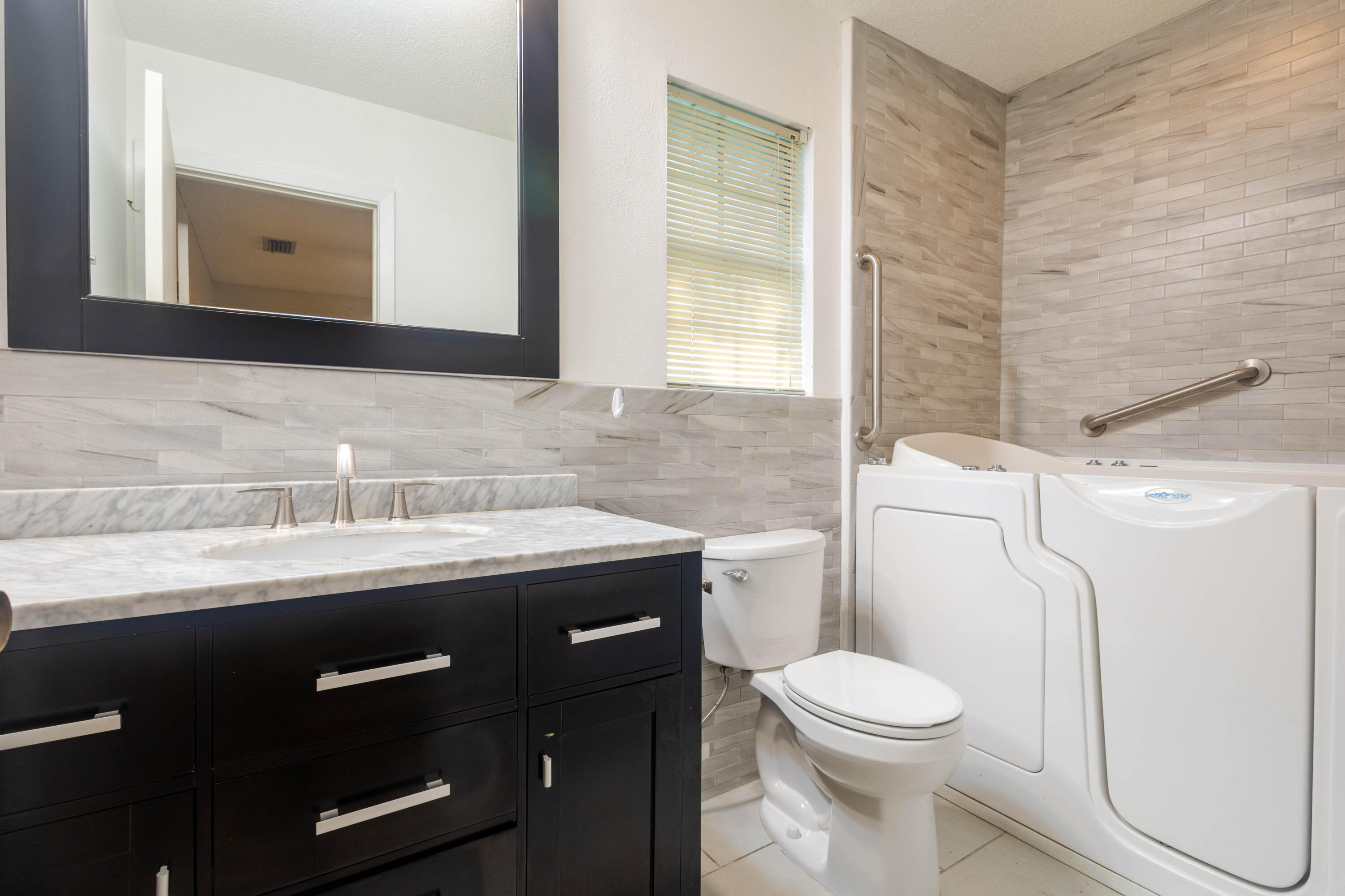 FOREST PARK UNIT 2 - Residential