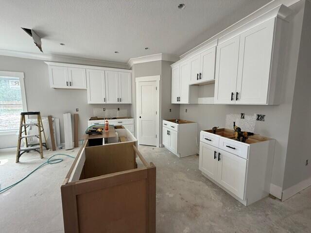 WYNNEHAVEN BCH EST W1/2 - Residential