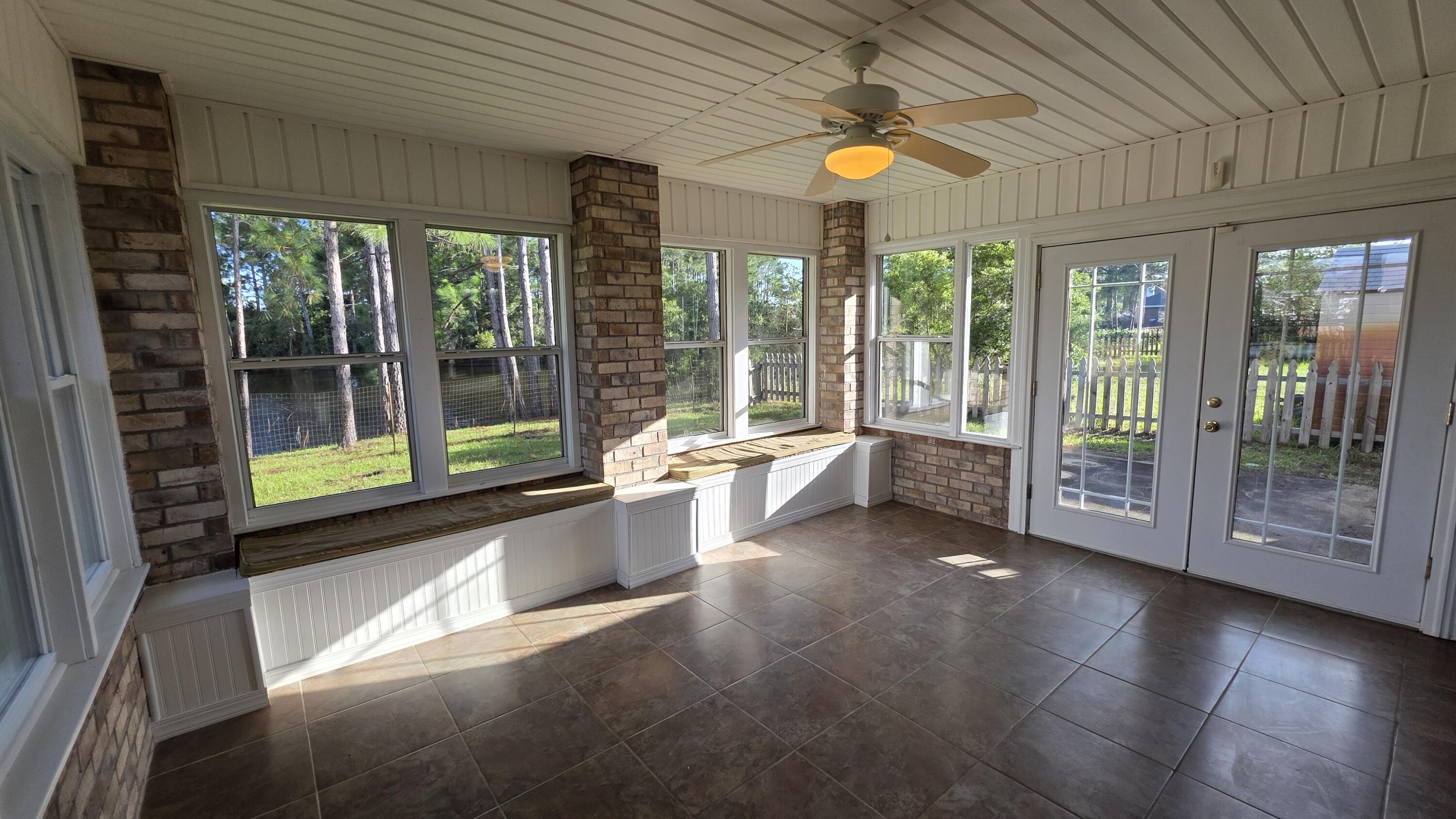 CREETWOOD PLACE - Residential