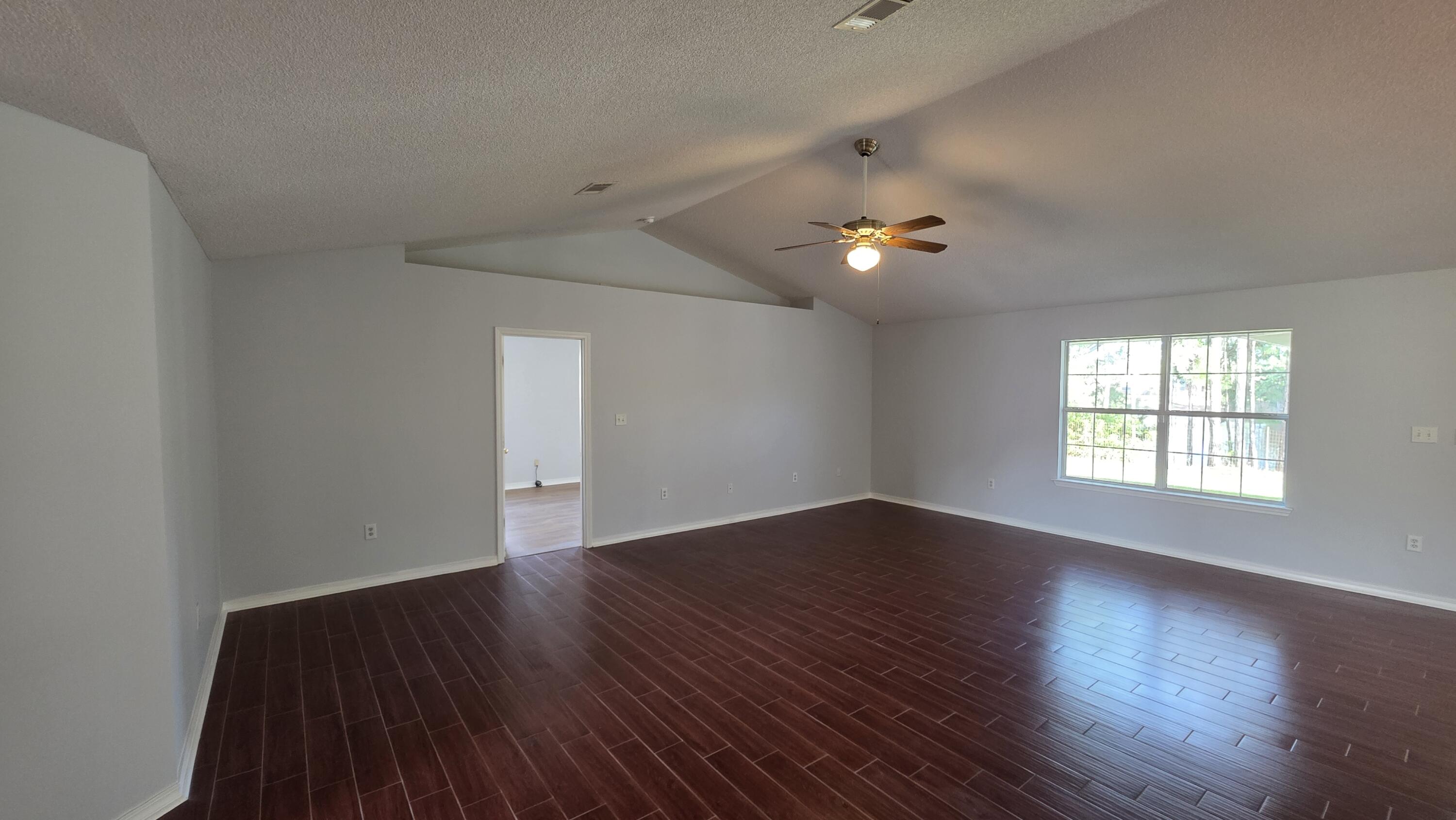 CREETWOOD PLACE - Residential