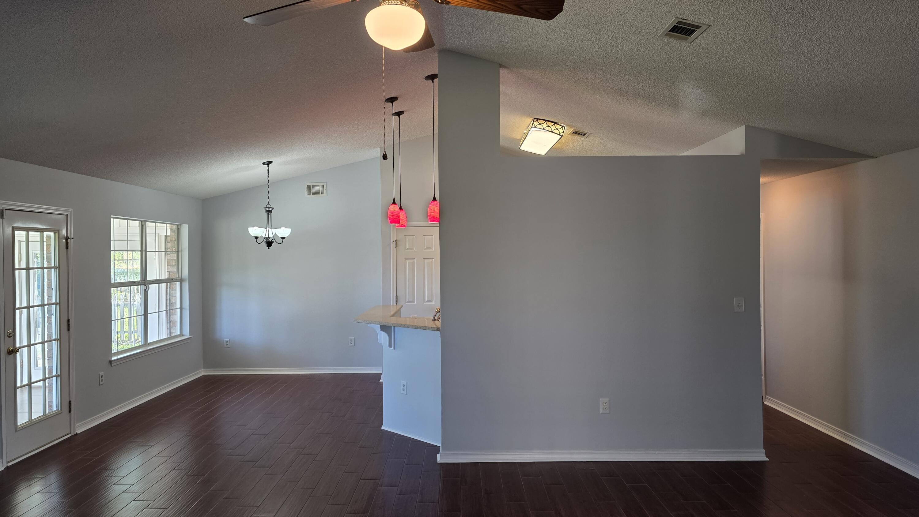CREETWOOD PLACE - Residential