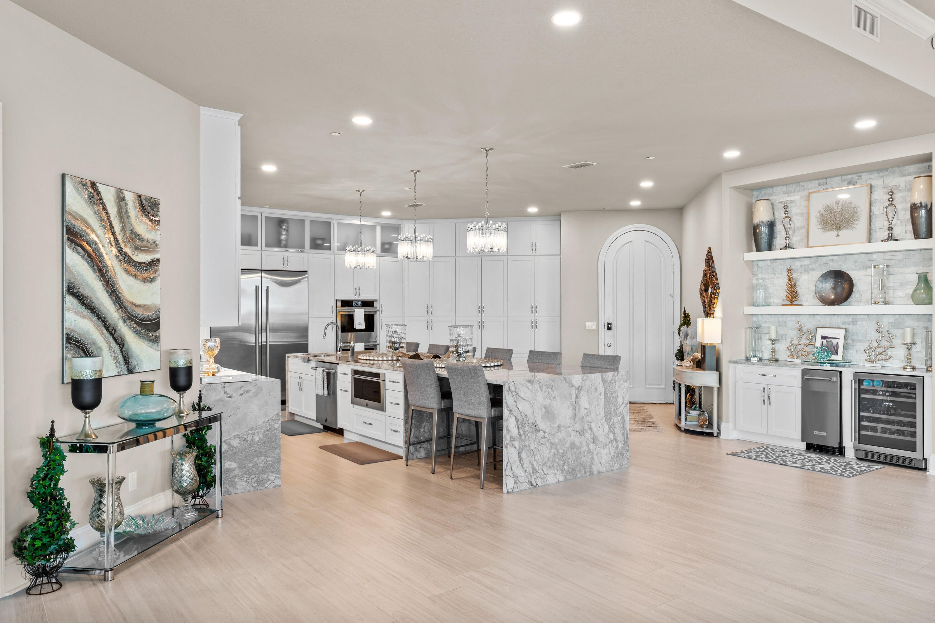 DESTIN YACHT CLUB - Residential