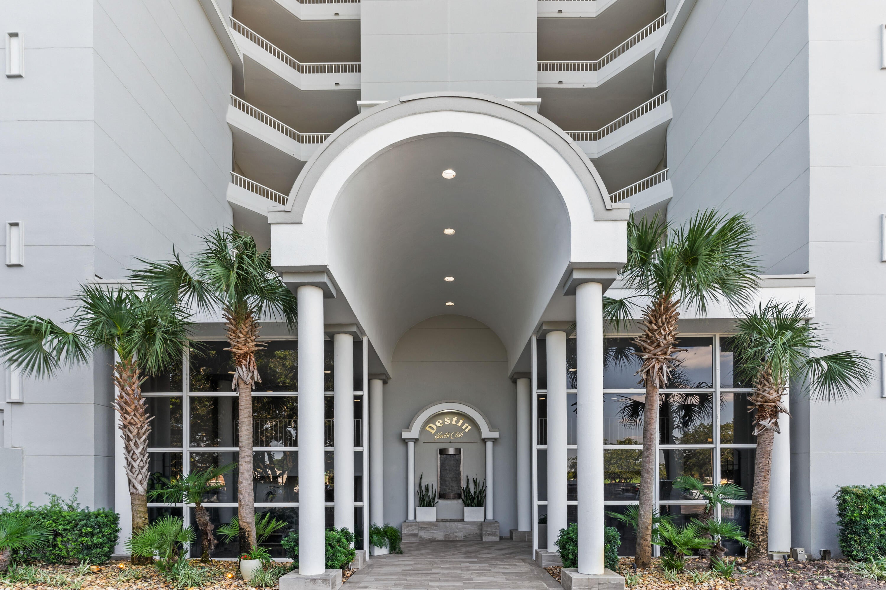 DESTIN YACHT CLUB - Residential