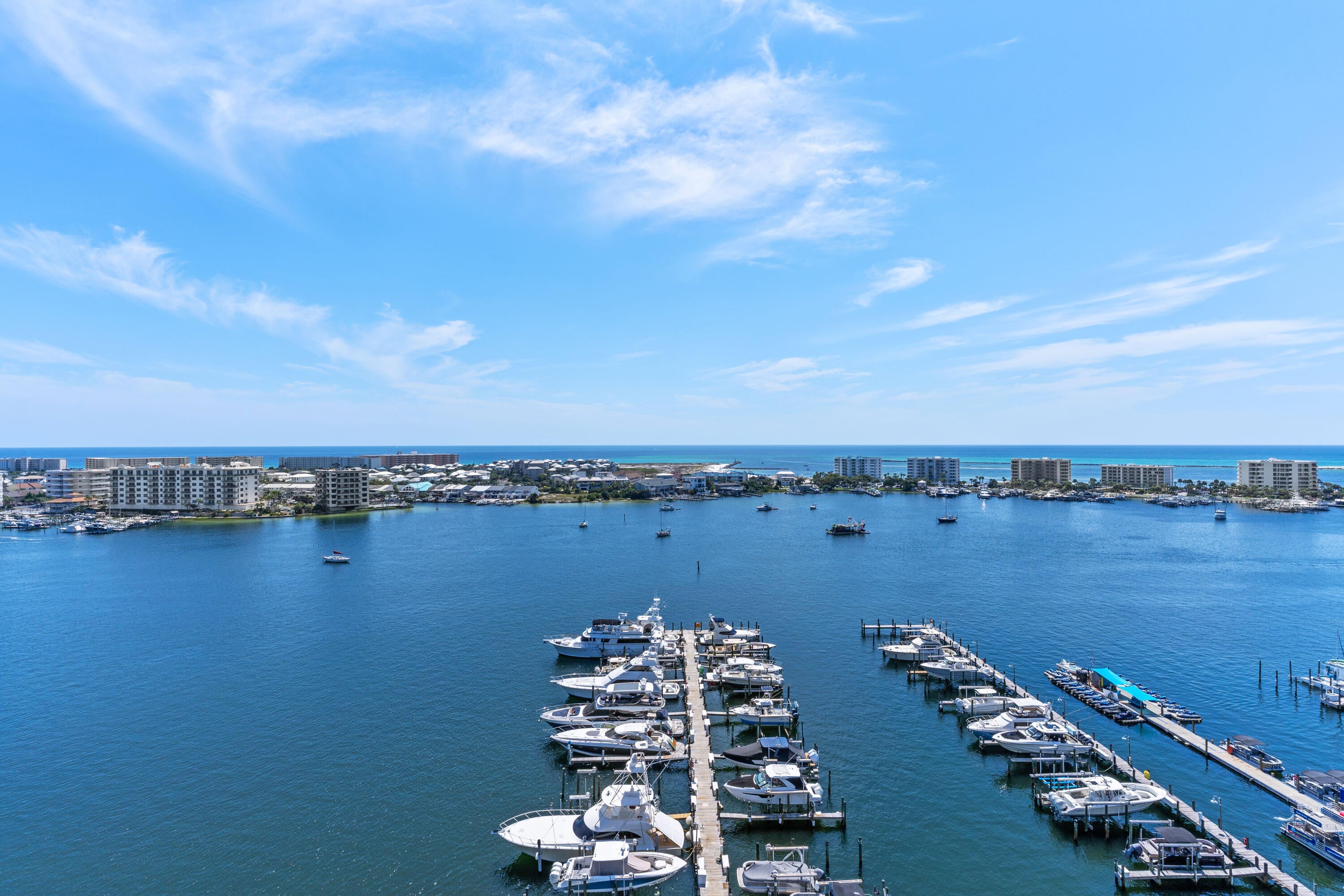 DESTIN YACHT CLUB - Residential