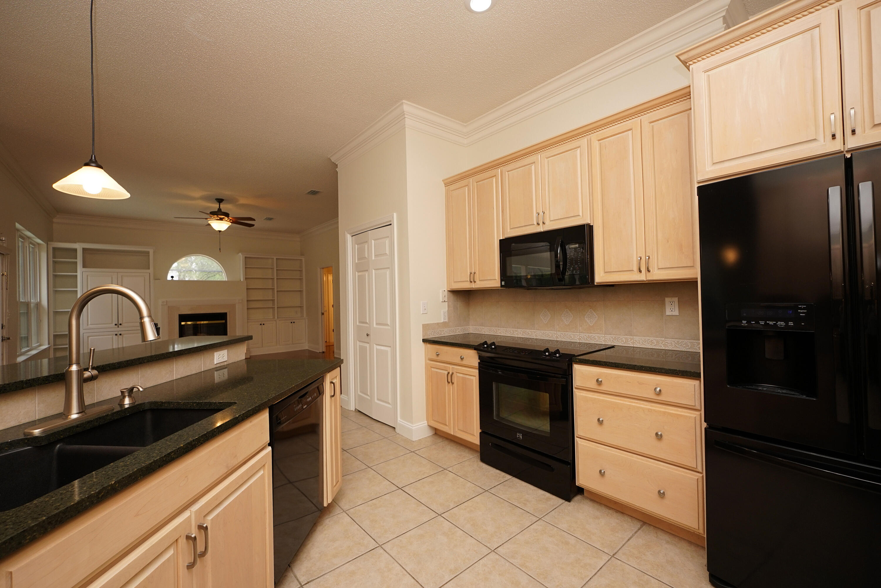 MAGNOLIA PLANTATION AT BLUEWATER BAY - Residential
