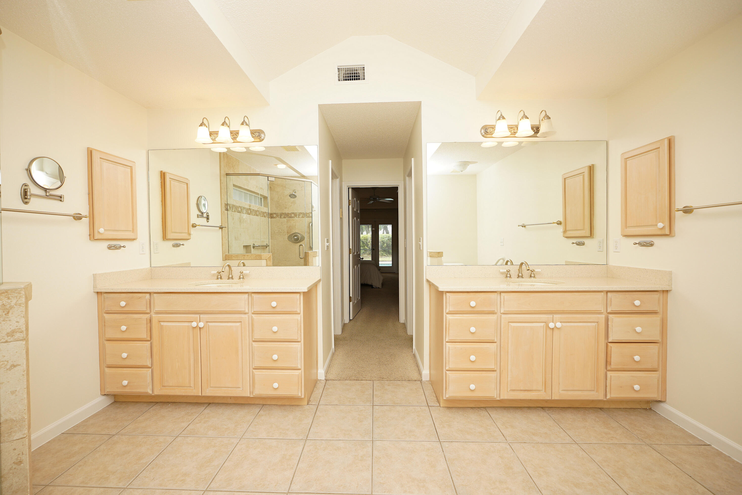 MAGNOLIA PLANTATION AT BLUEWATER BAY - Residential