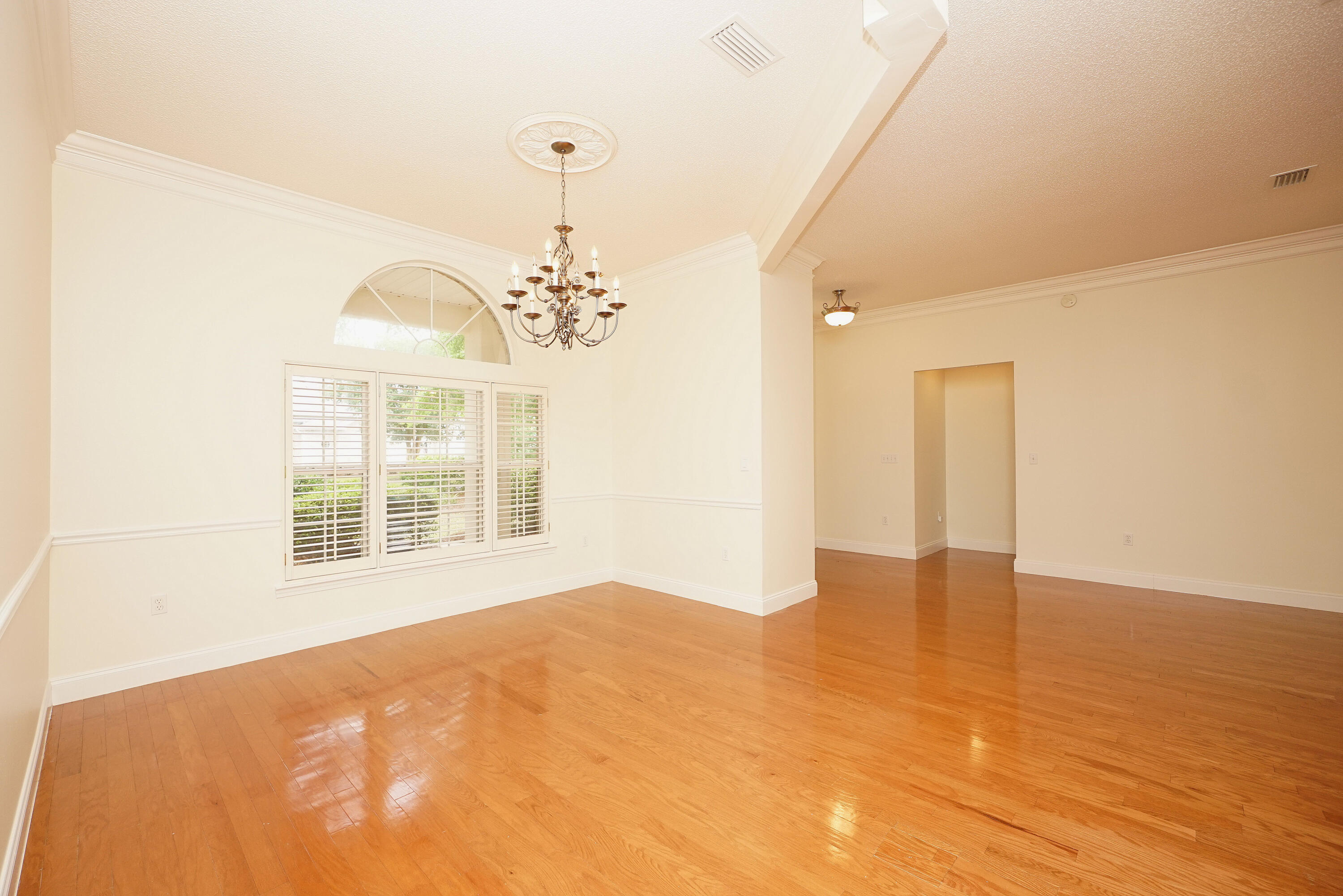 MAGNOLIA PLANTATION AT BLUEWATER BAY - Residential