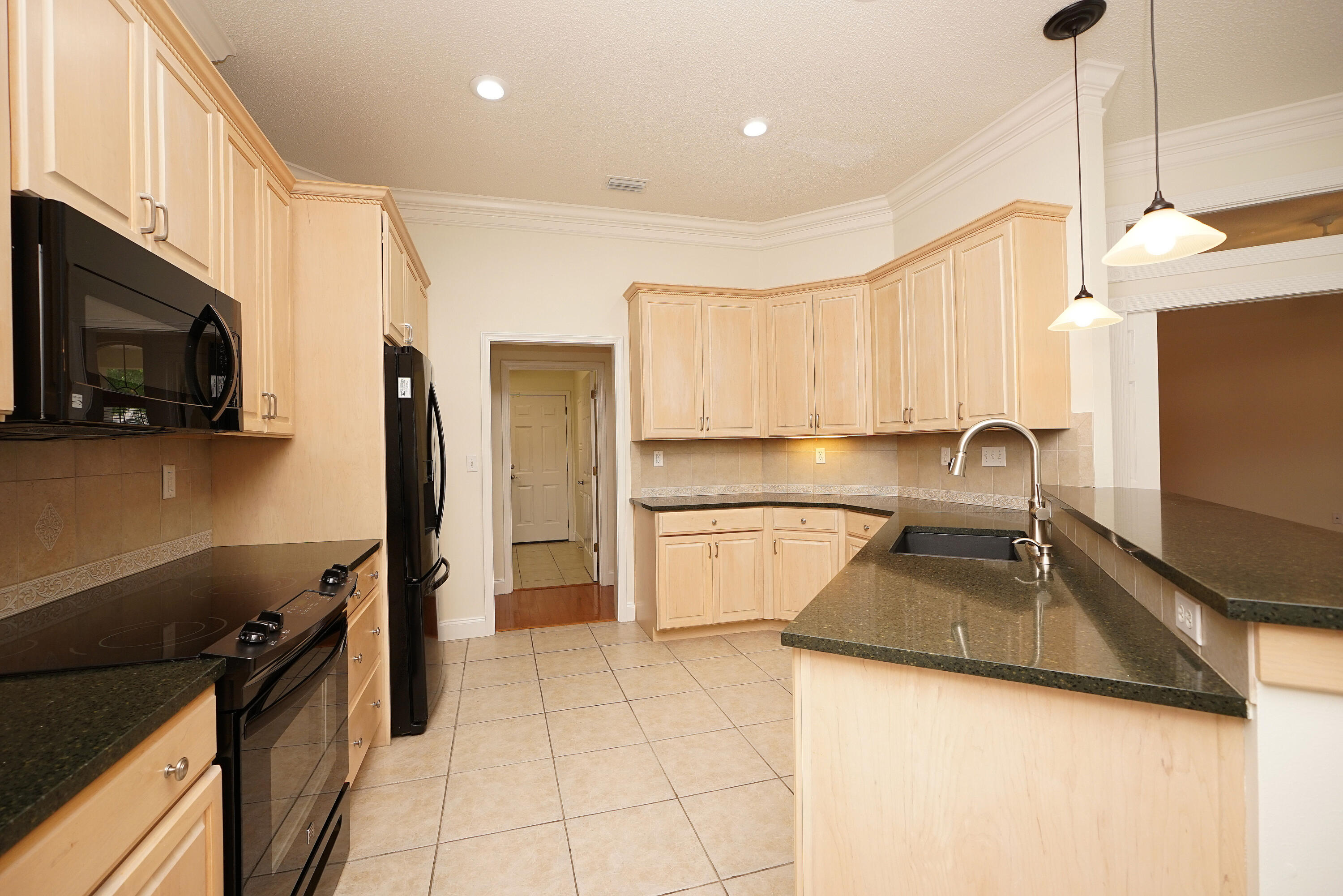 MAGNOLIA PLANTATION AT BLUEWATER BAY - Residential