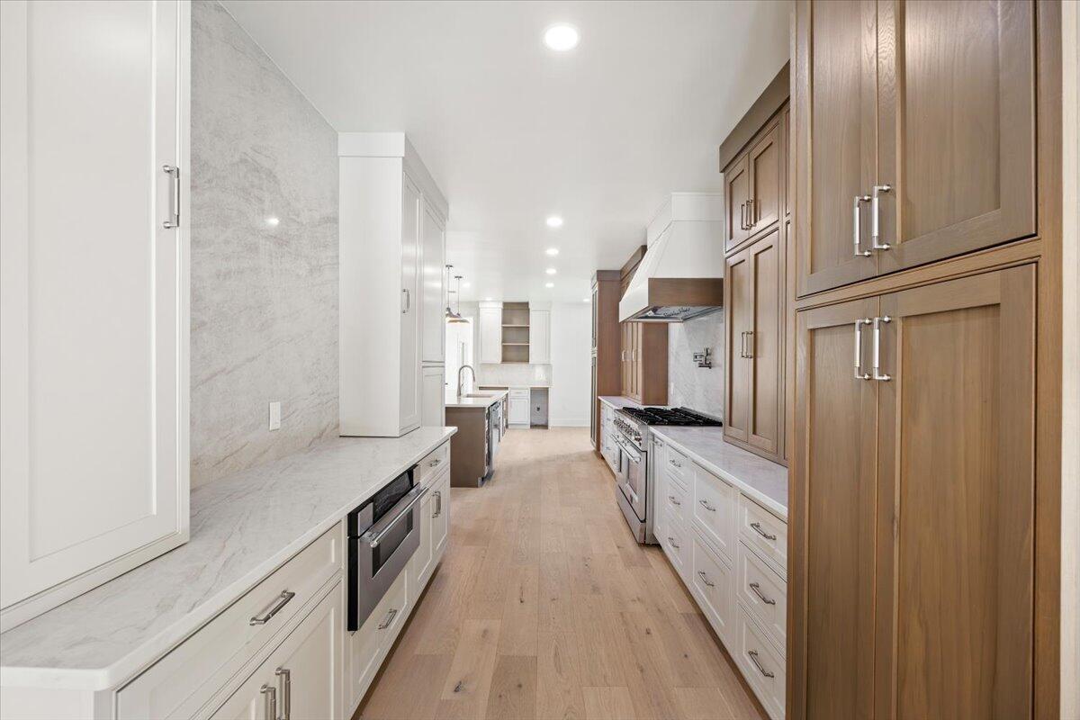 DESTIN MORENO POINT - Residential