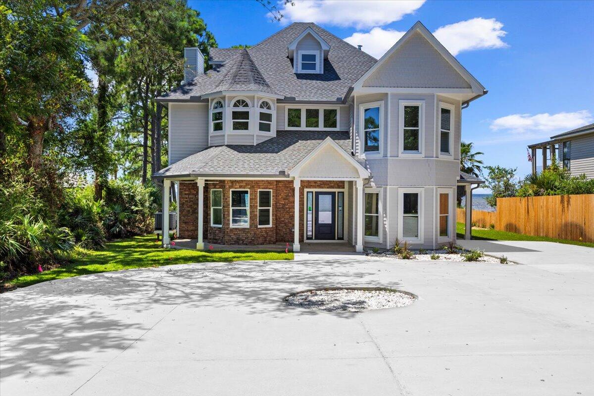 DESTIN MORENO POINT - Residential