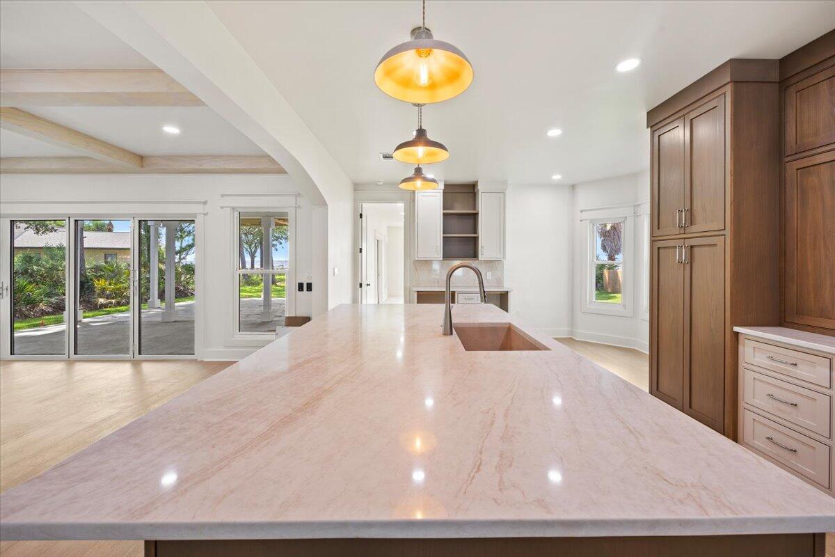 DESTIN MORENO POINT - Residential