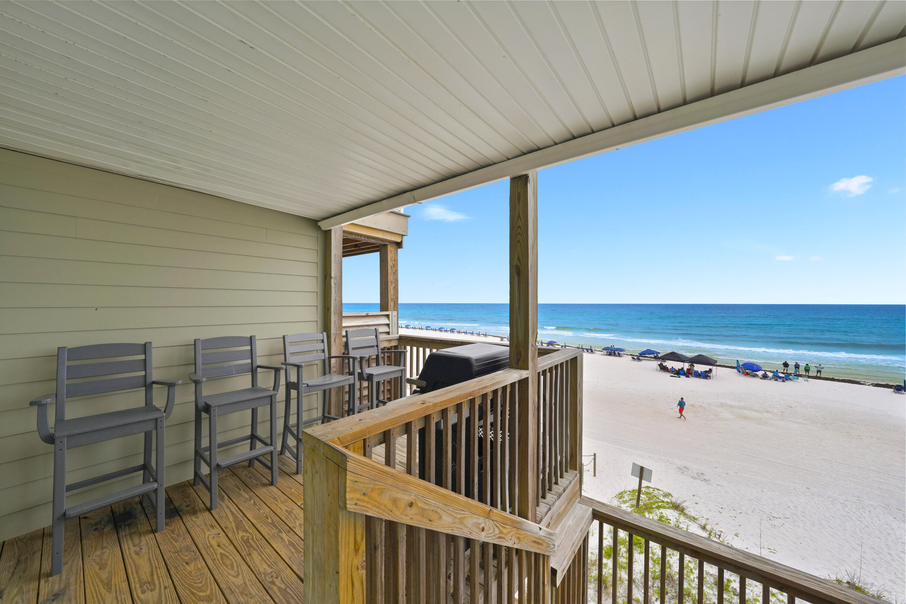 SUMMER HAVEN SOUTH T/H - Residential