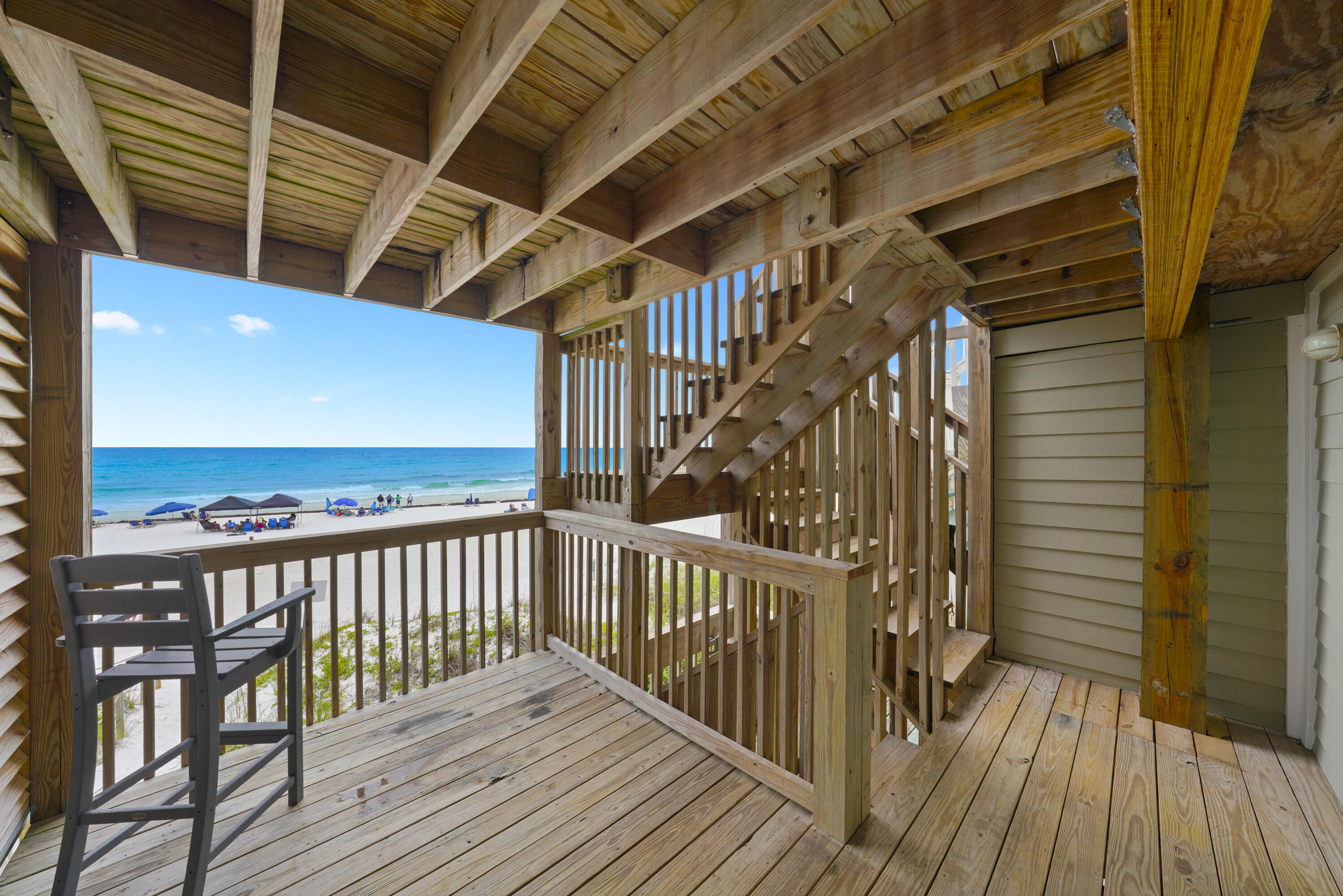 SUMMER HAVEN SOUTH T/H - Residential