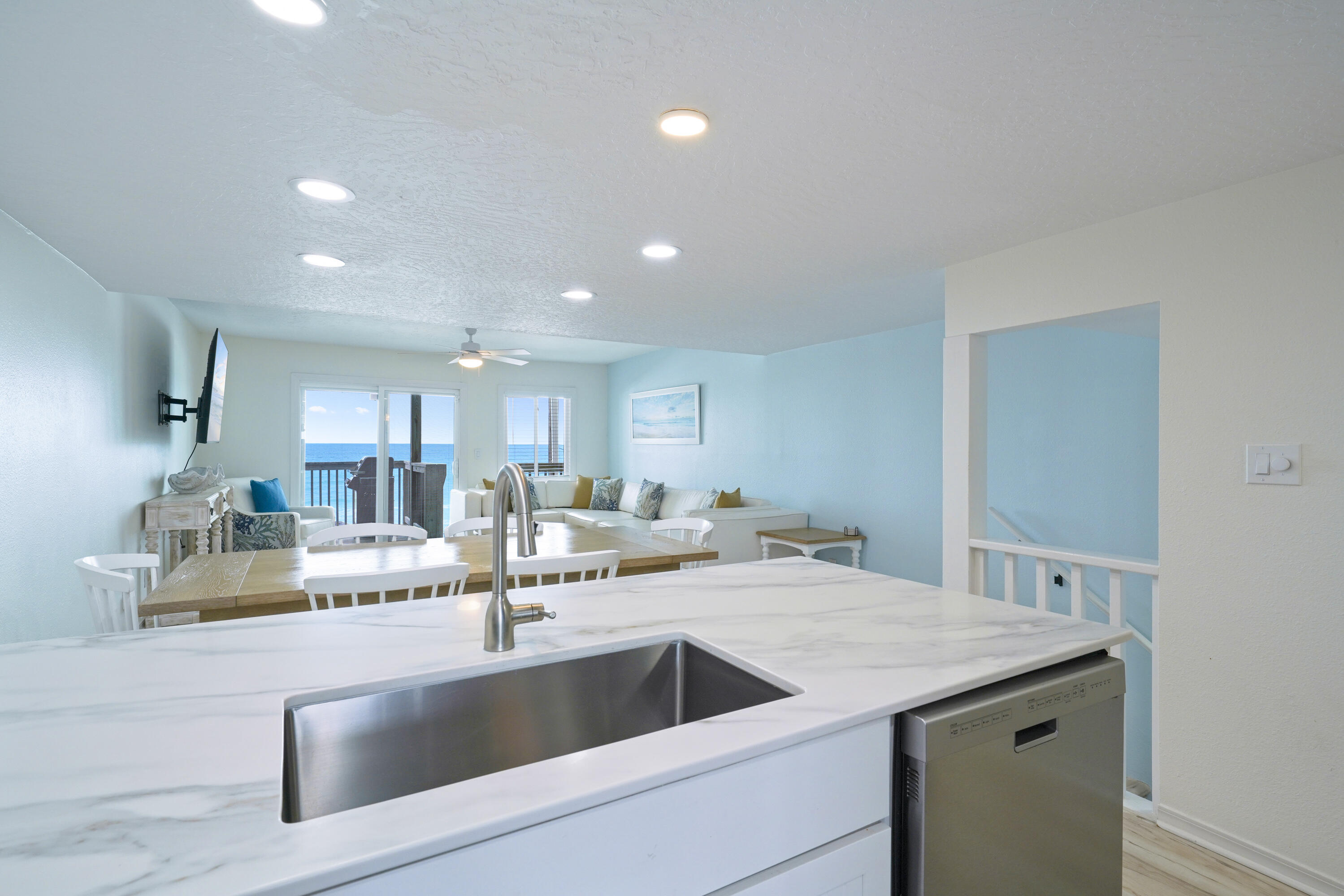 SUMMER HAVEN SOUTH T/H - Residential