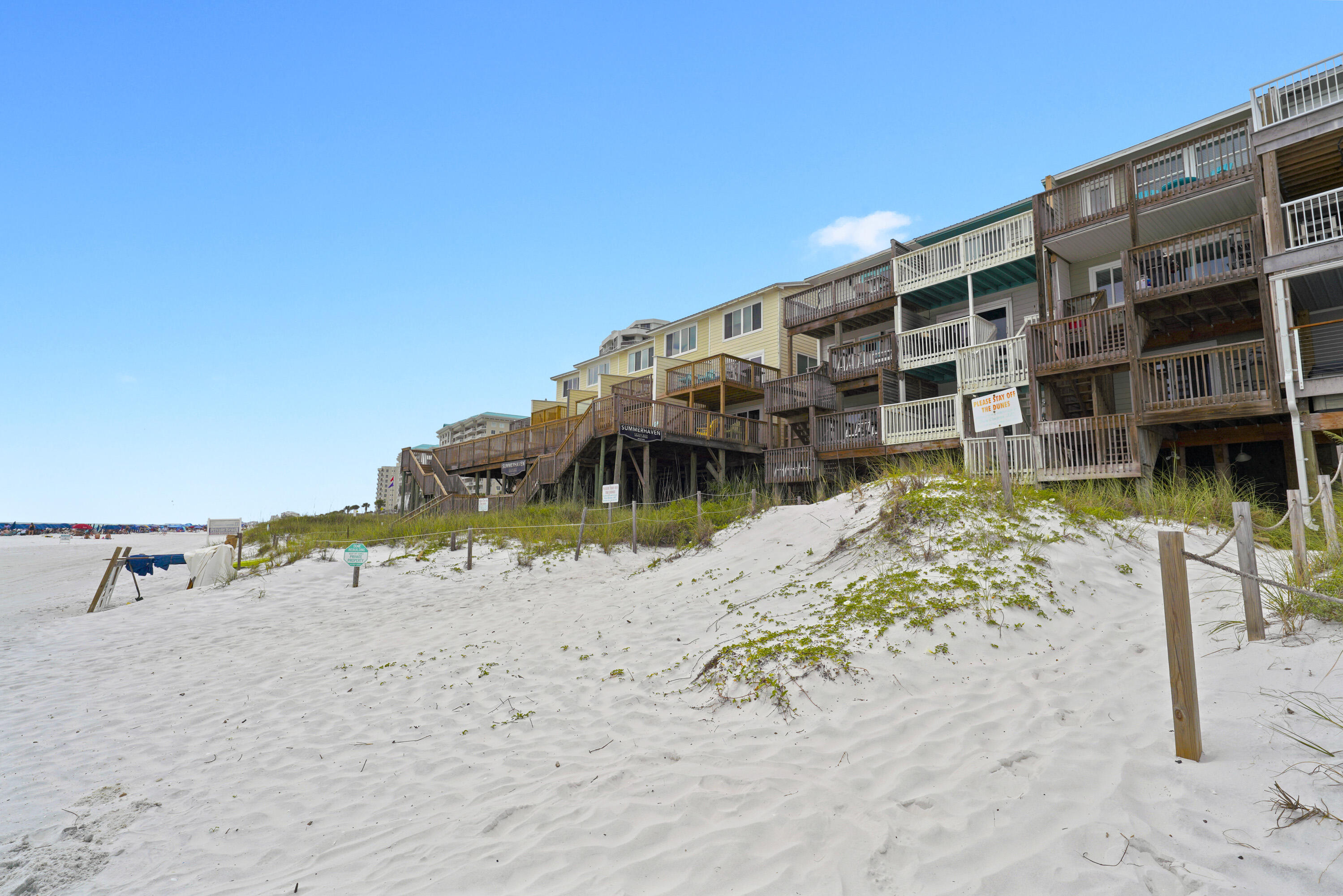 SUMMER HAVEN SOUTH T/H - Residential
