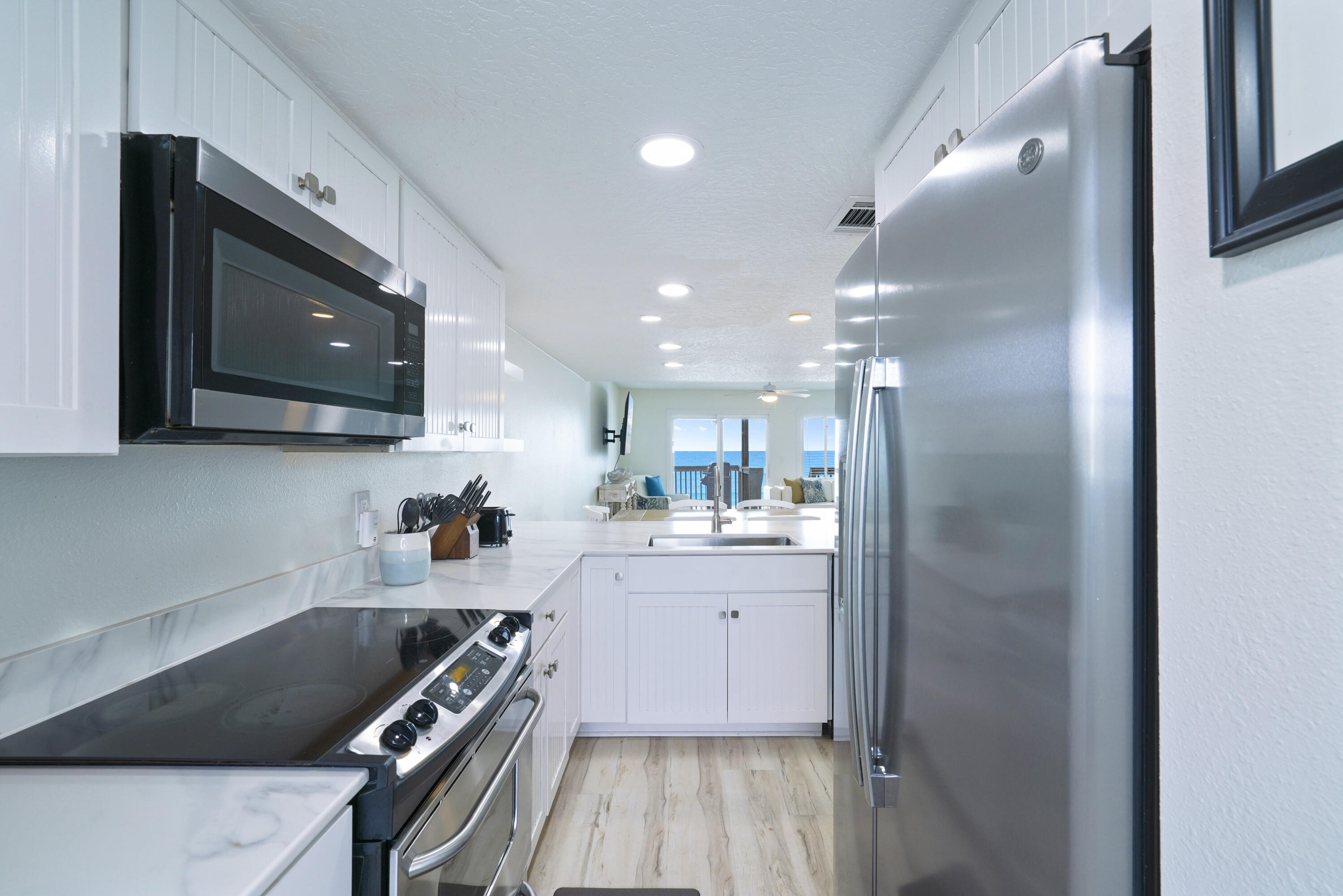 SUMMER HAVEN SOUTH T/H - Residential