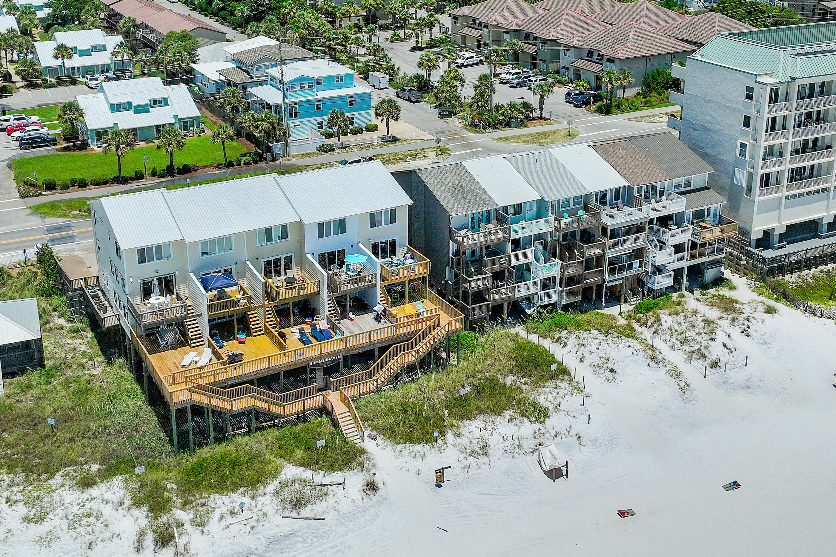 SUMMER HAVEN SOUTH T/H - Residential