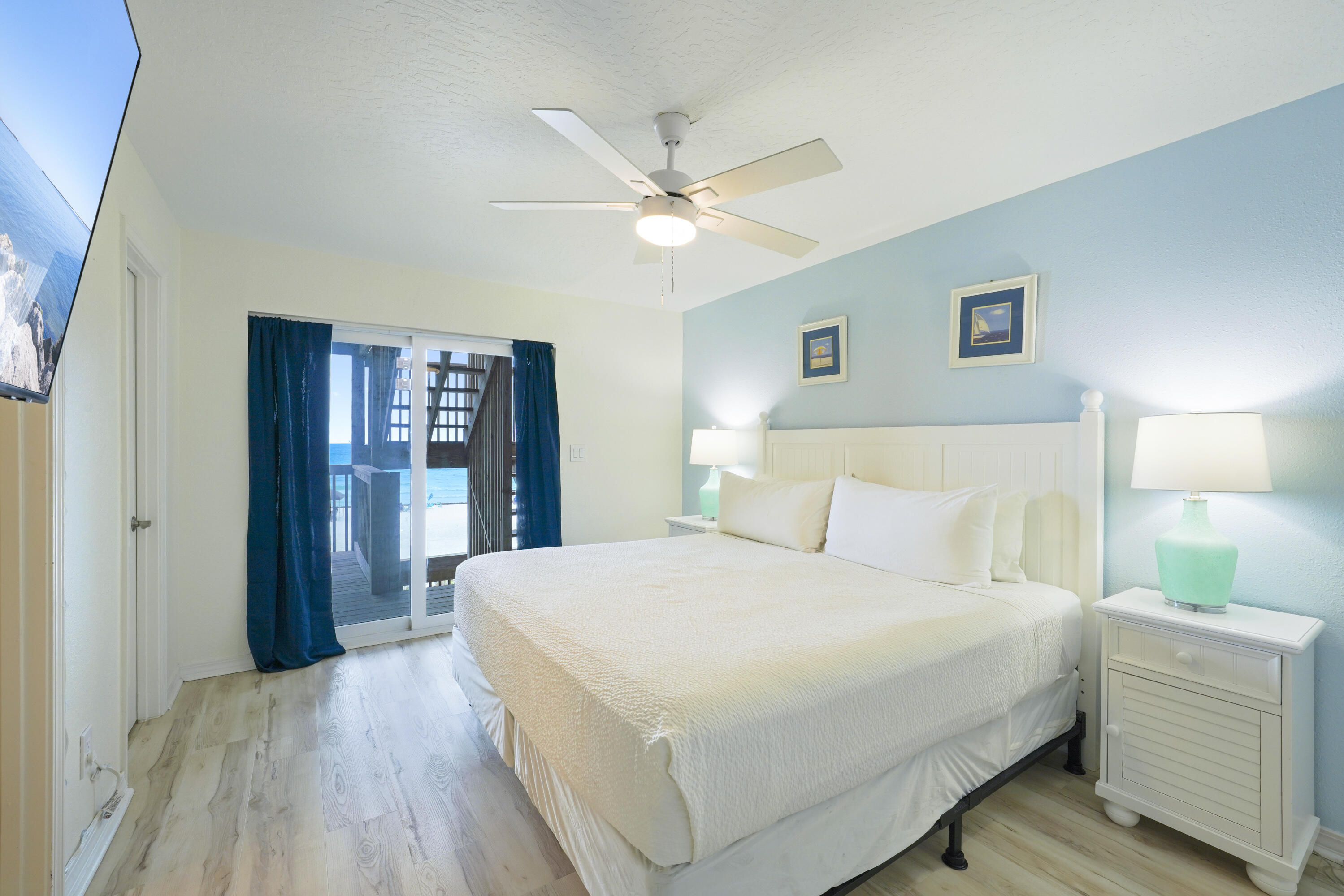 SUMMER HAVEN SOUTH T/H - Residential