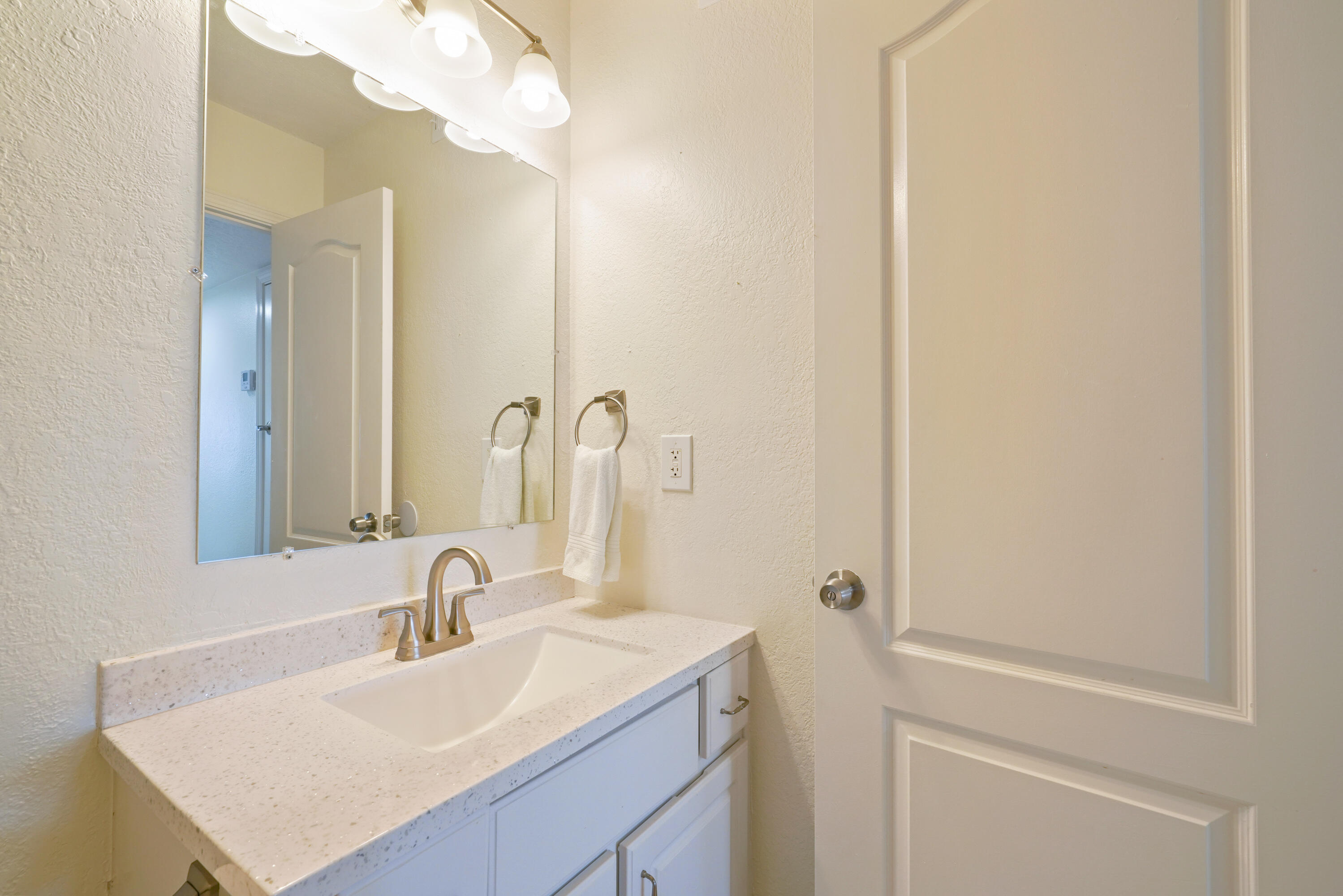 SUMMER HAVEN SOUTH T/H - Residential