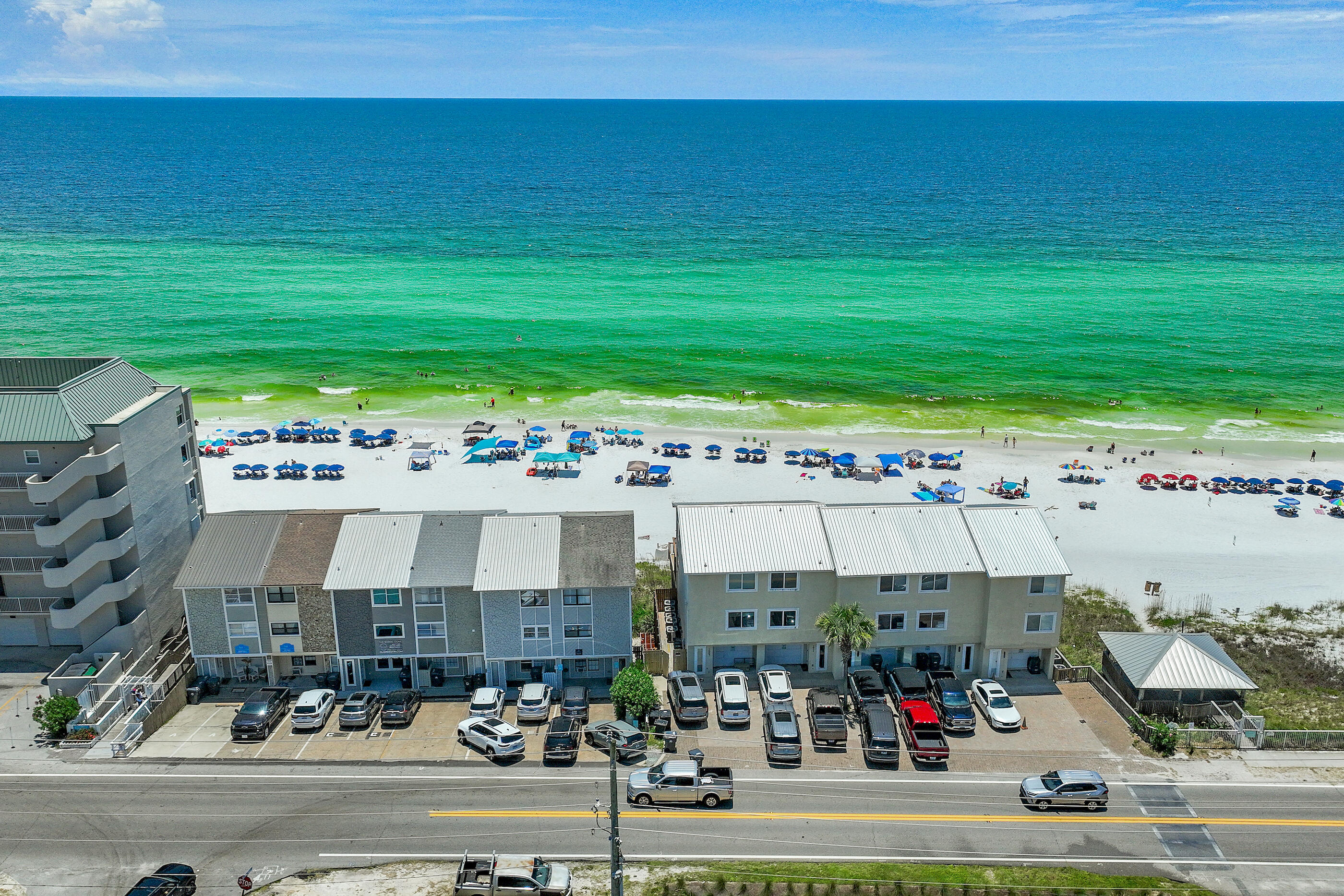 SUMMER HAVEN SOUTH T/H - Residential