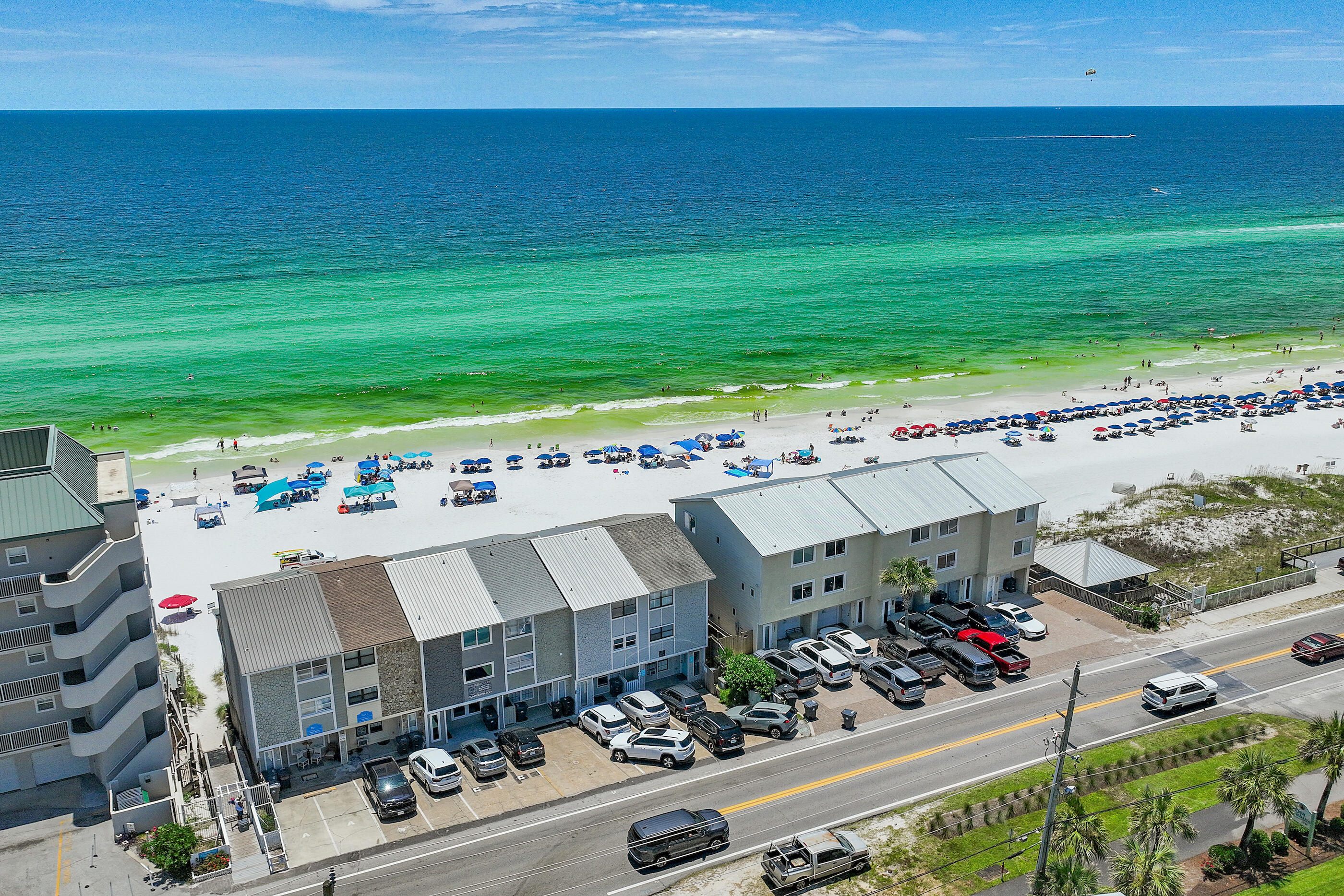 SUMMER HAVEN SOUTH T/H - Residential