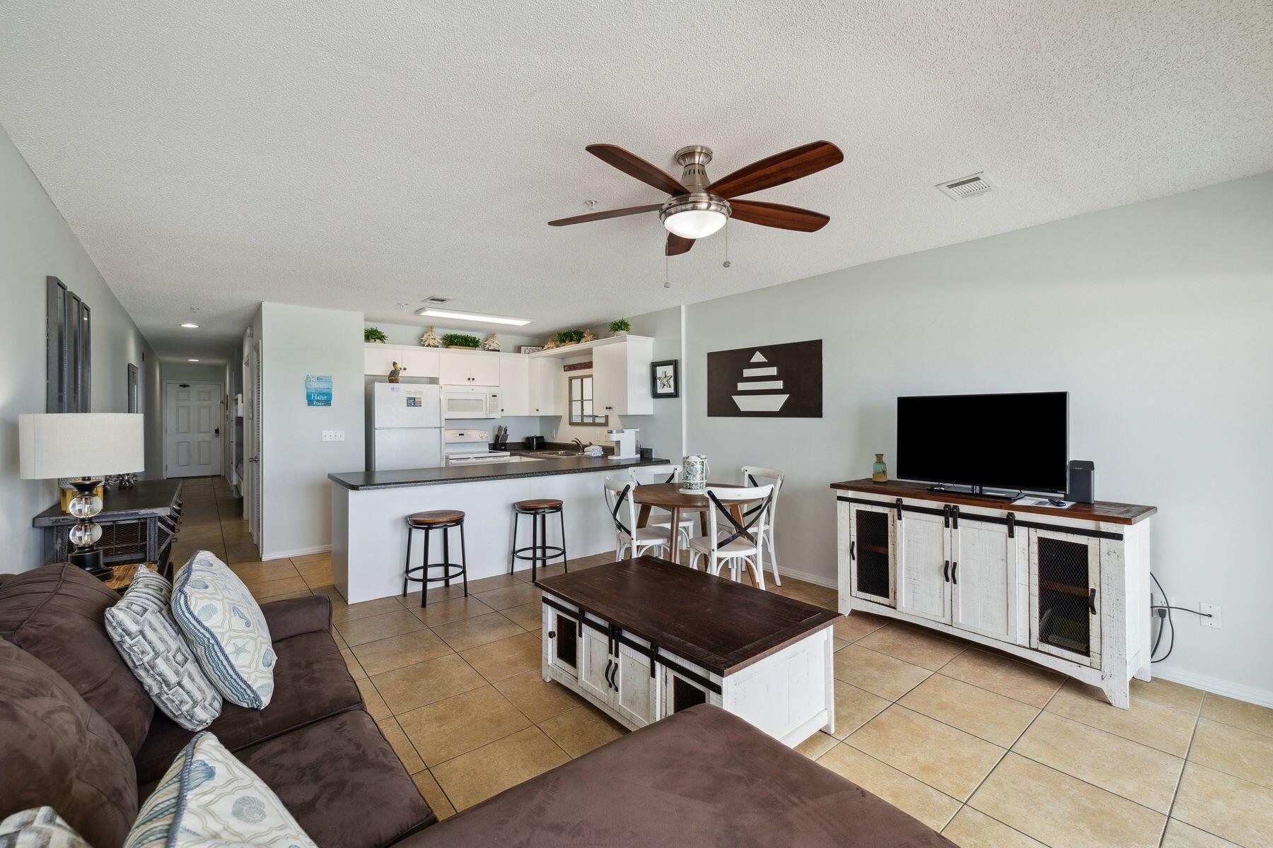 VERANDA CONDO - Residential