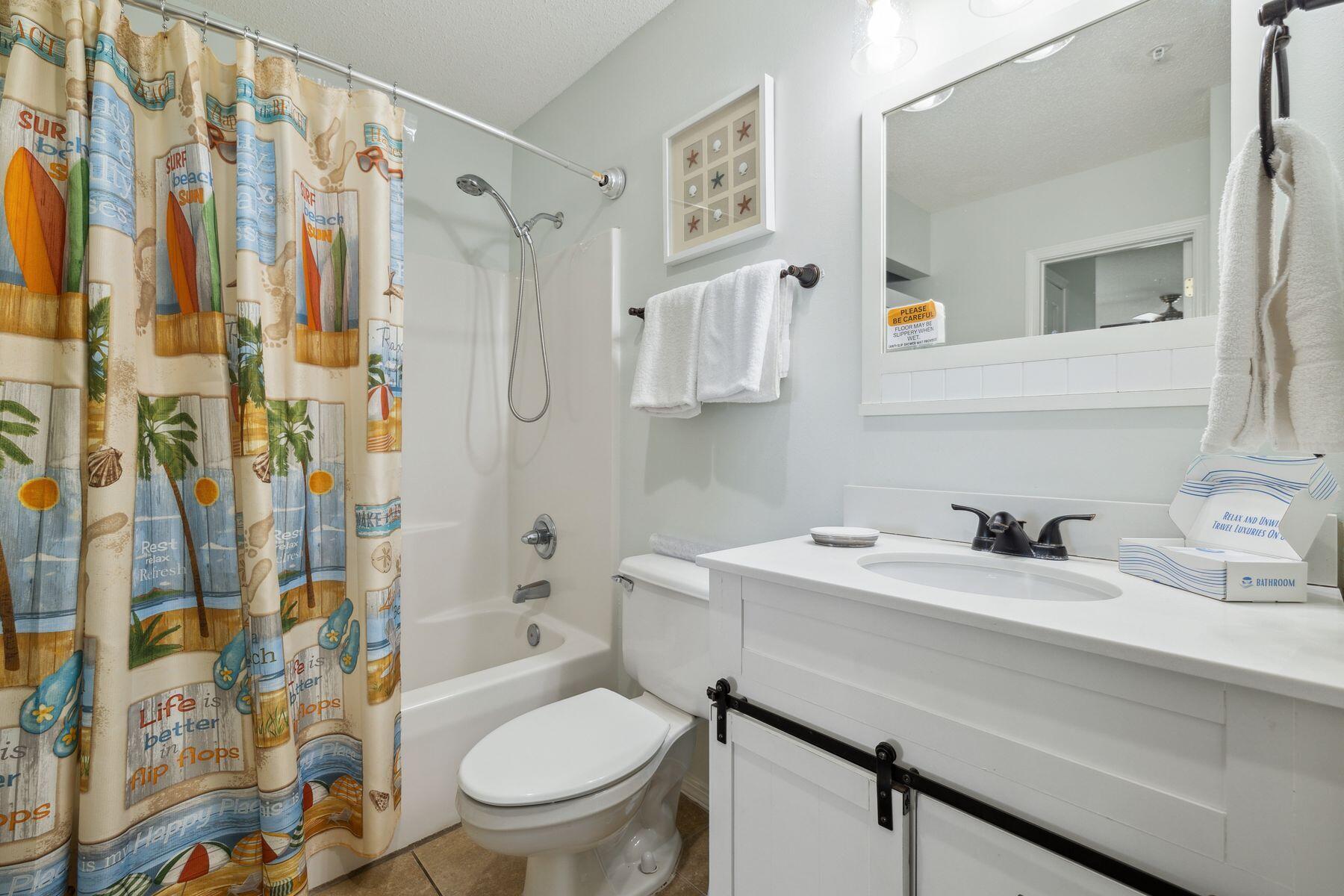 VERANDA CONDO - Residential