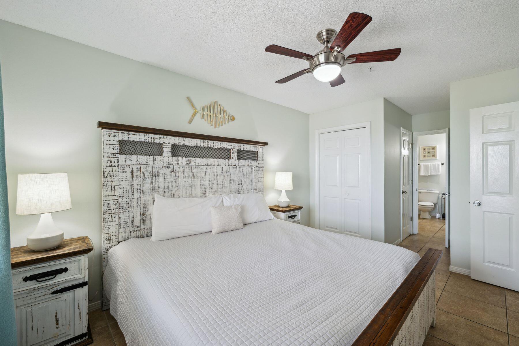 VERANDA CONDO - Residential