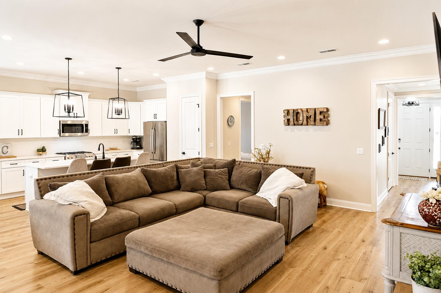 RAIDERS LANDING - Residential