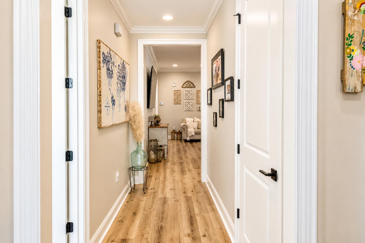 RAIDERS LANDING - Residential