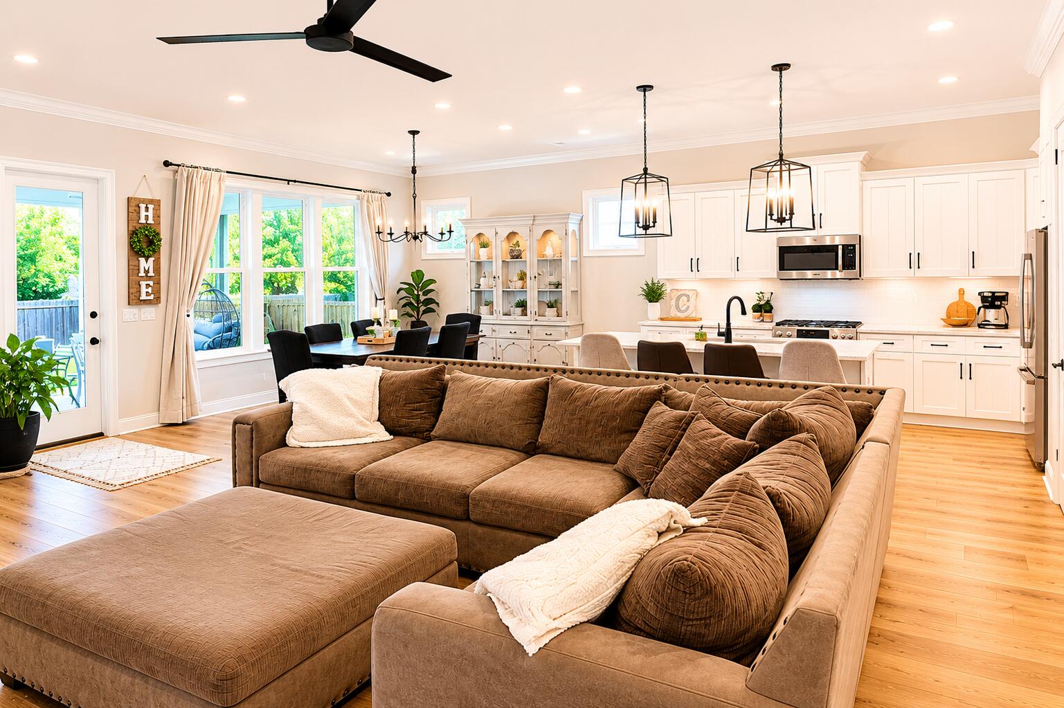 RAIDERS LANDING - Residential