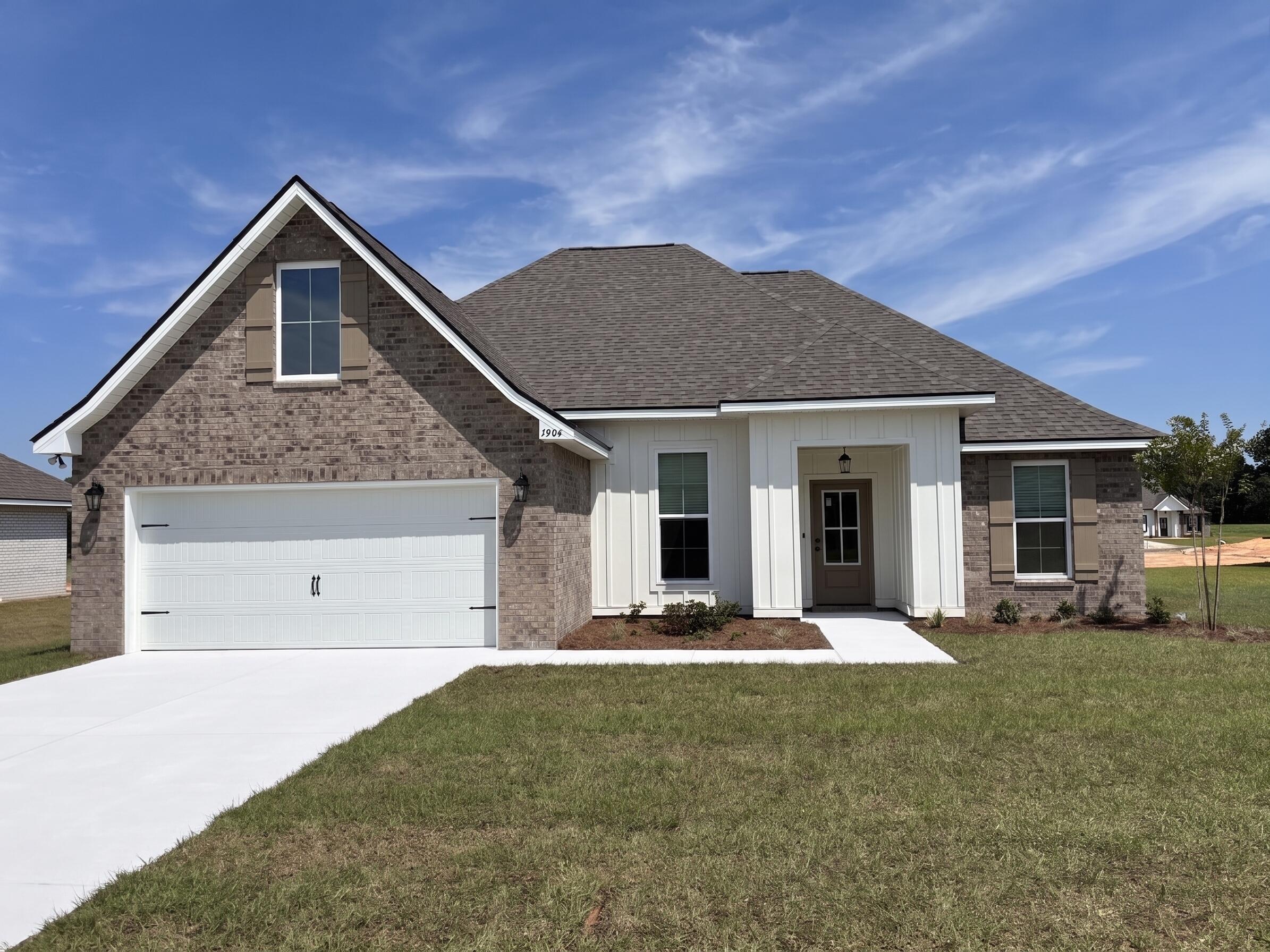 Awesome builder rate plus FREE refrigerator! Restrictions apply. 

The ROSES V G in Houston Place community offers a 3BR/2BA, open design with flex space and computer desk/niche. Upgrades added (list attached). Features: double vanity, garden tub, separate shower, and 2 walk-in closets in master bathroom, tray ceiling in master bedroom, kitchen island, walk-in pantry, covered porches, undermount sinks, cabinet hardware, LED lighting, crown molding, framed mirrors in all bathrooms, landscaping, architectural 30-year shingles, flood lights, and more! Energy Efficient Features: water heater, electric kitchen appliance package, vinyl low E MI windows, and more! Energy Star Partner.
