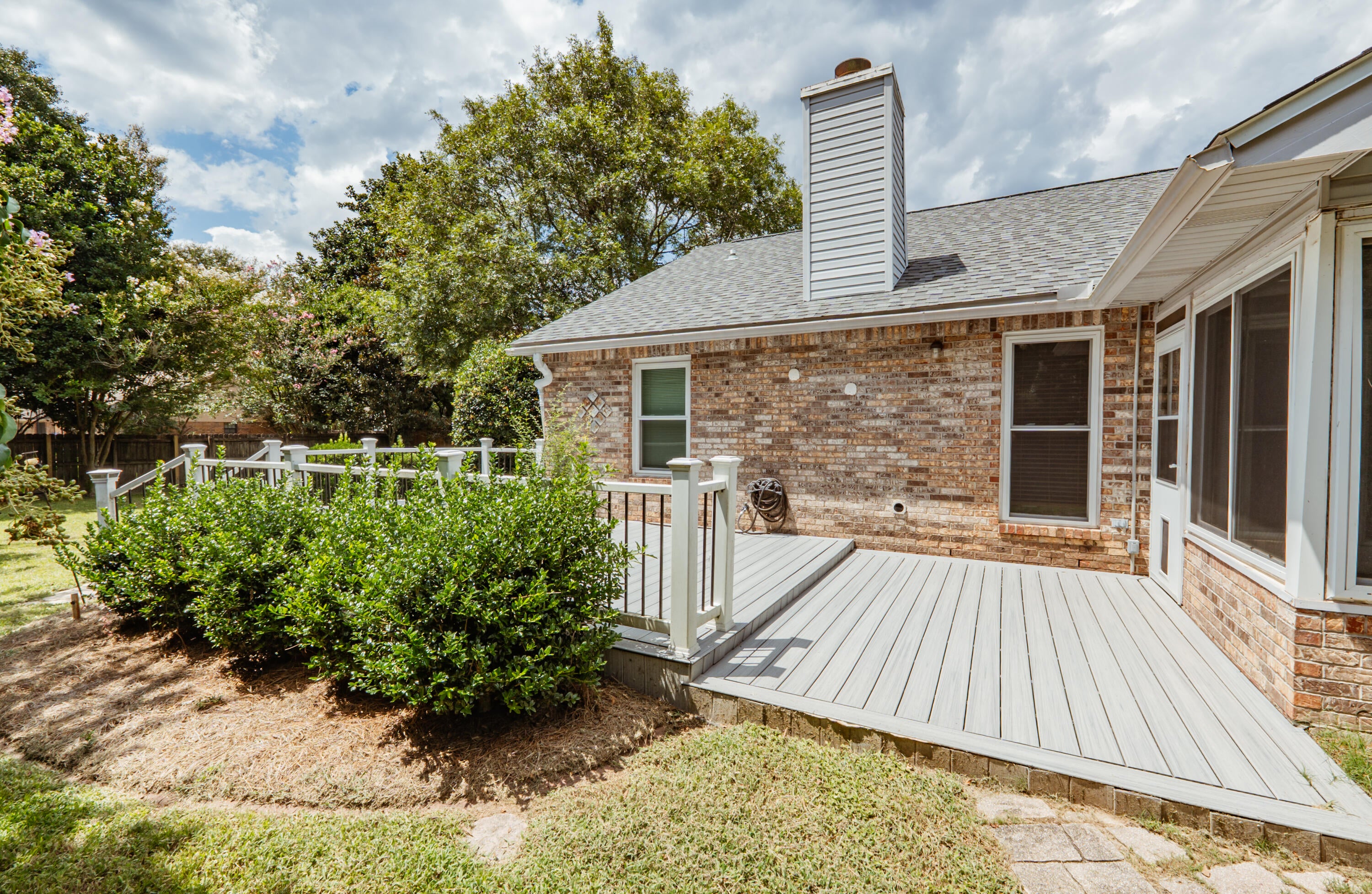 PAGE PLACE - Residential