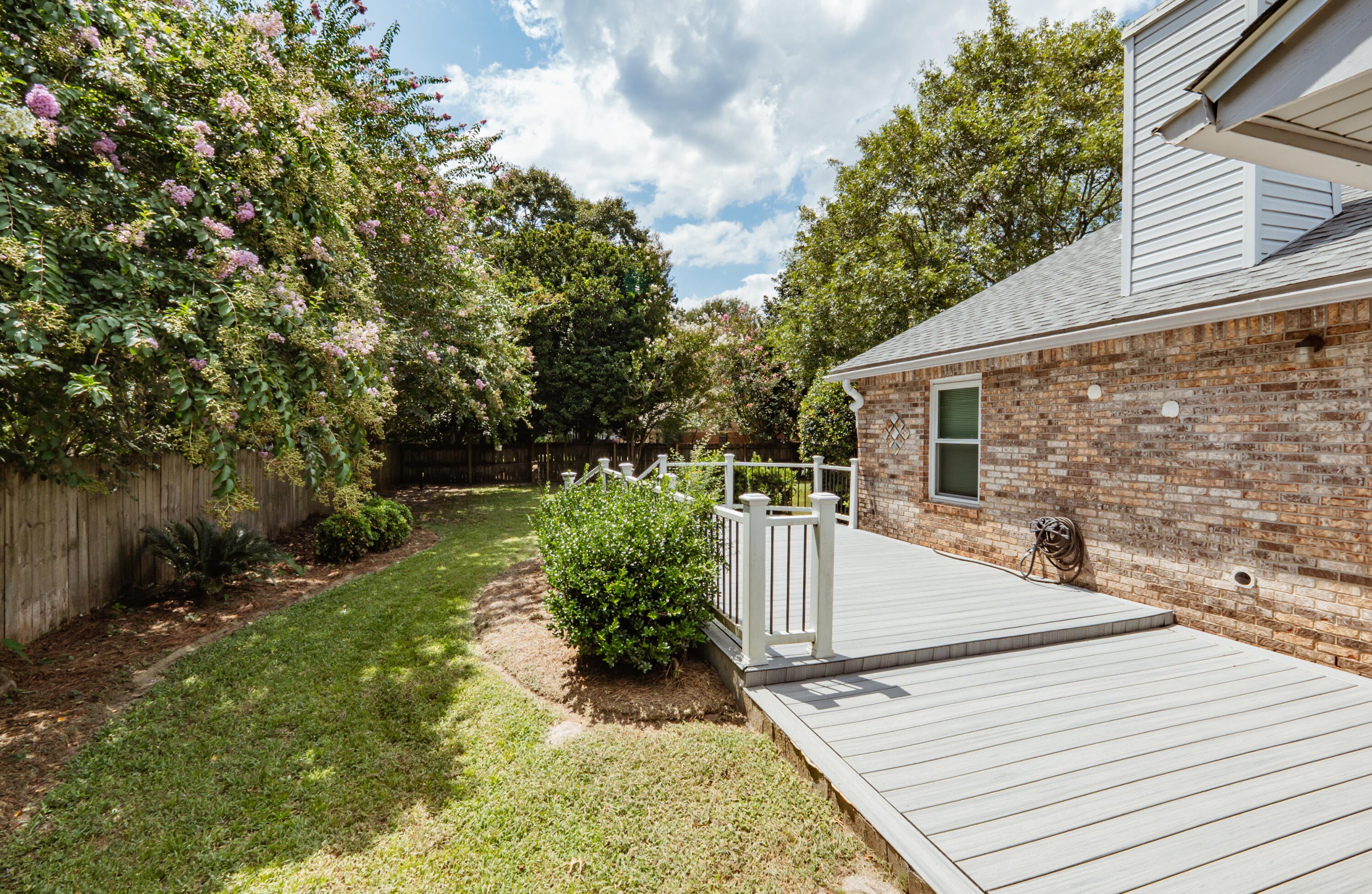 PAGE PLACE - Residential