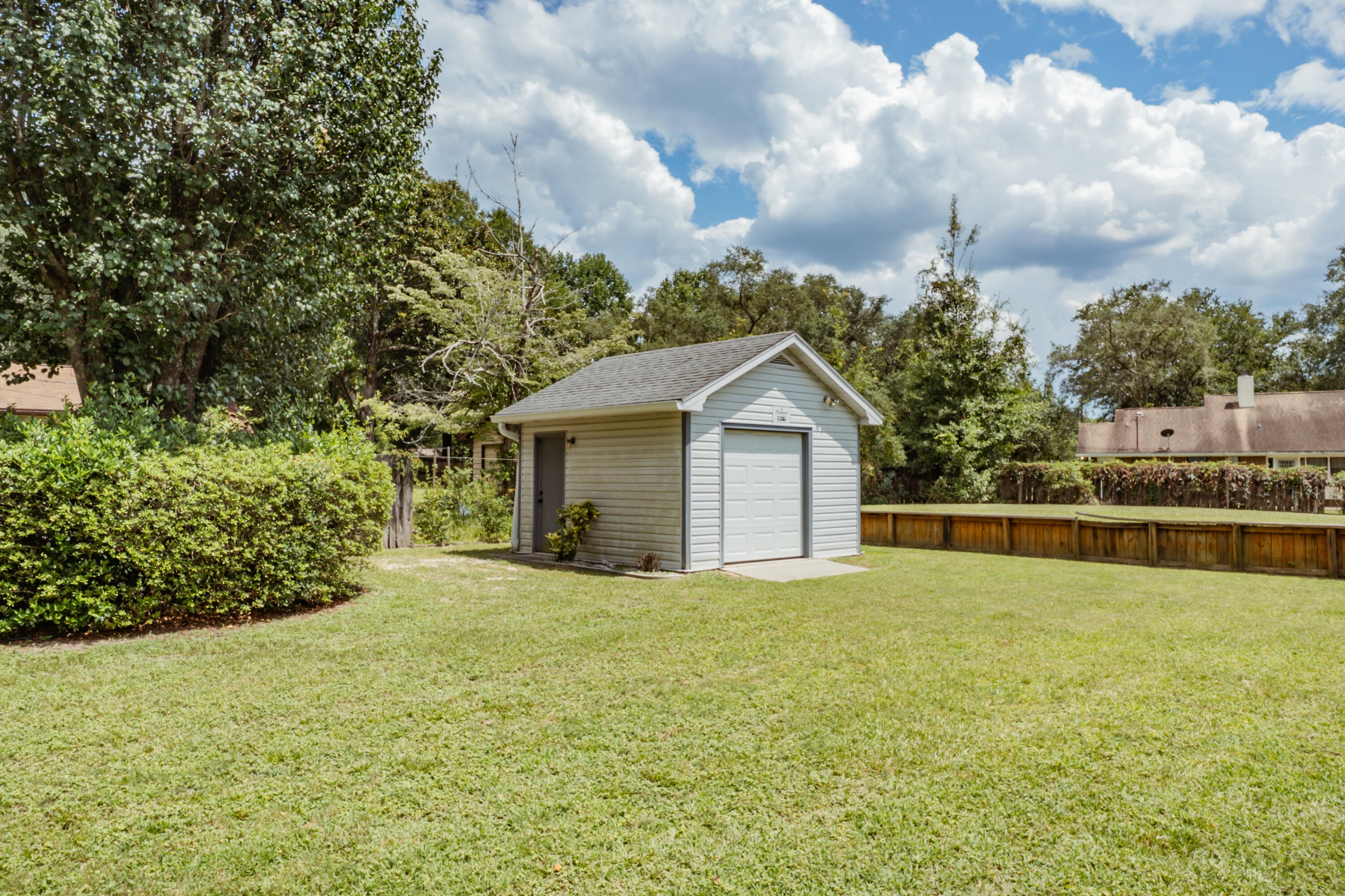 PAGE PLACE - Residential