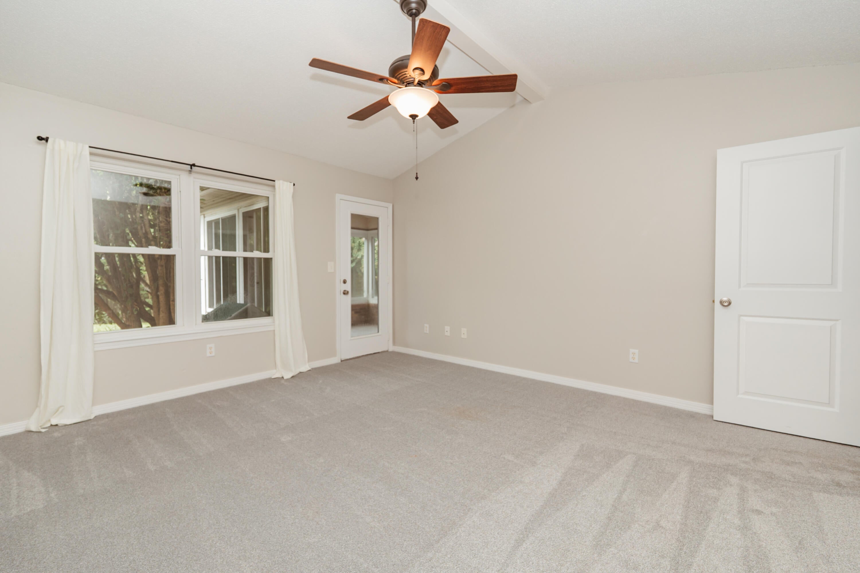 PAGE PLACE - Residential